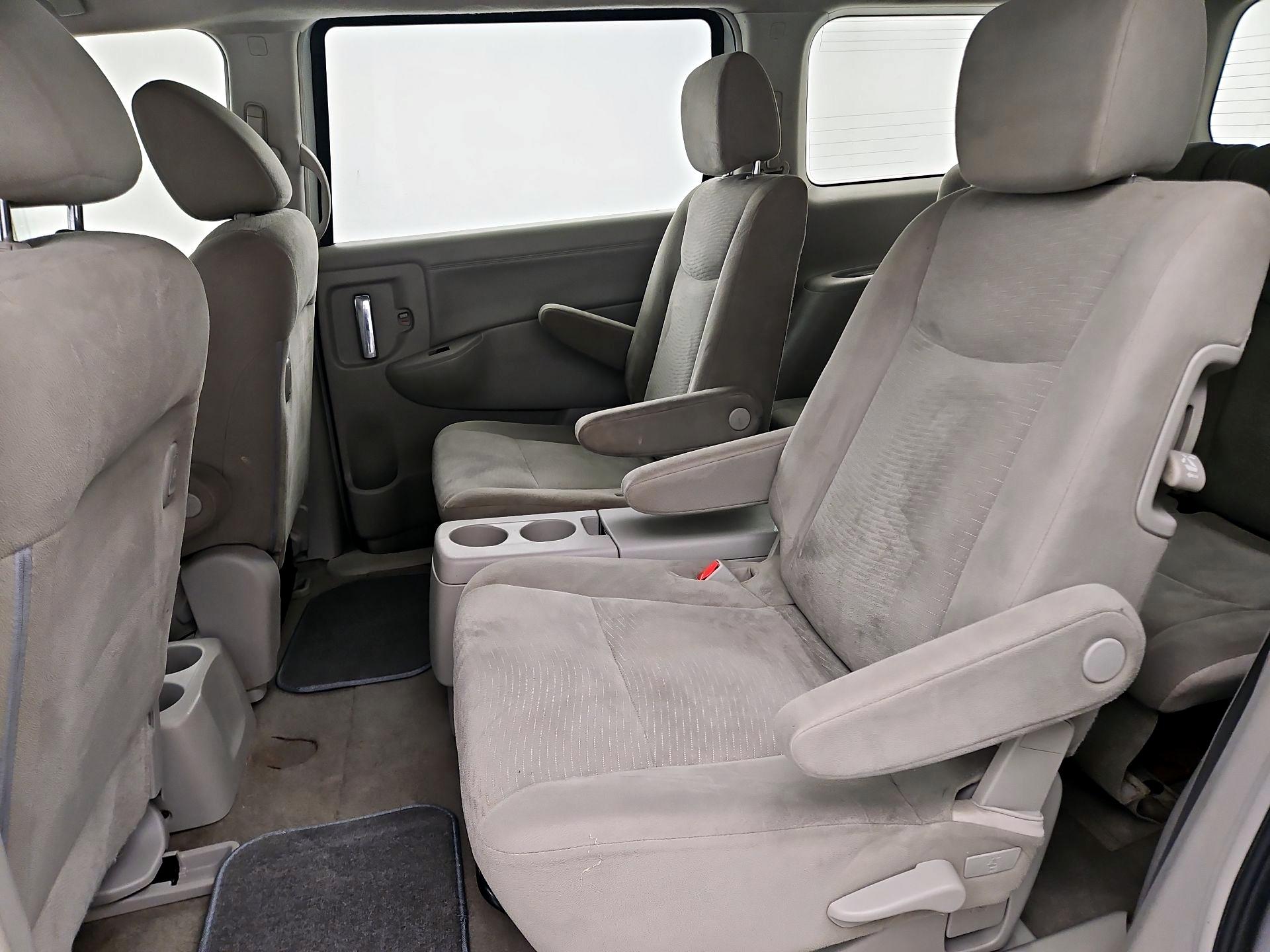 Thumbnail: 2016 Nissan Quest - 18