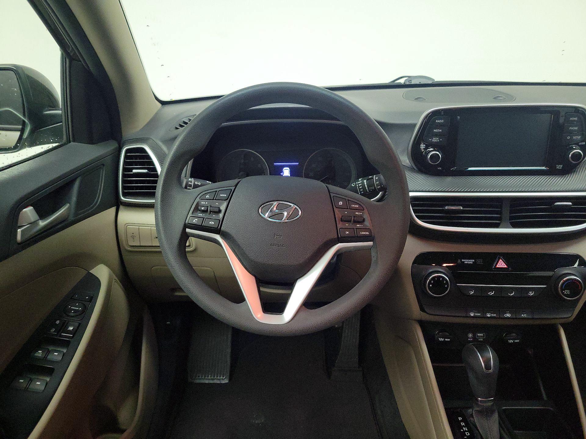 Thumbnail: 2019 Hyundai Tucson - 10