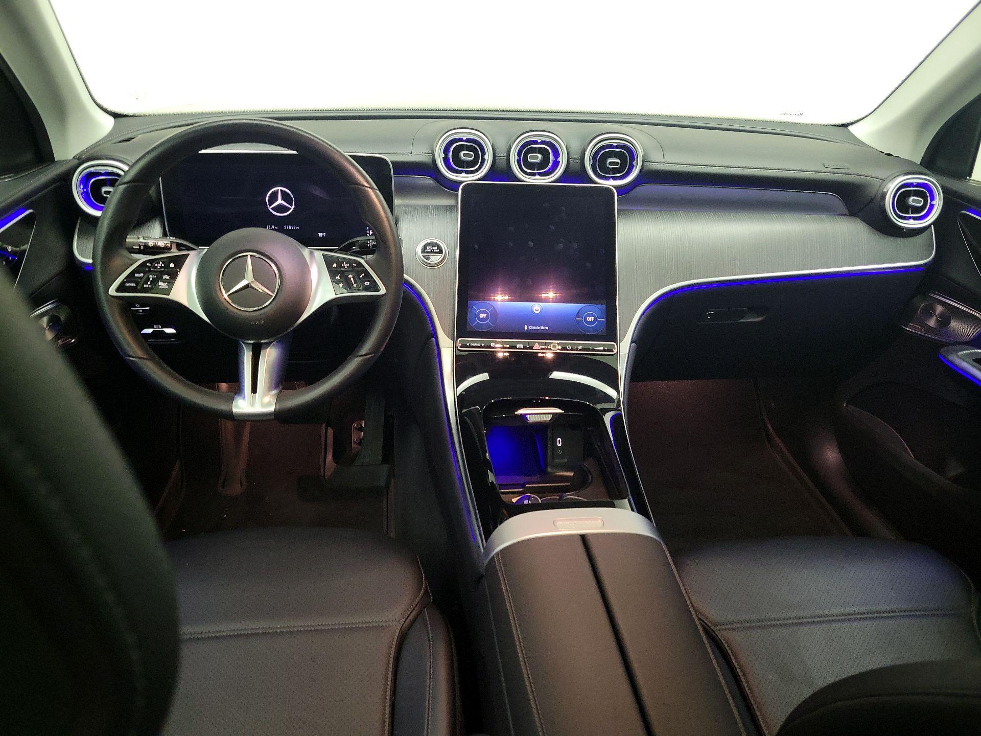 Thumbnail: 2023 Mercedes-Benz GLC - 9
