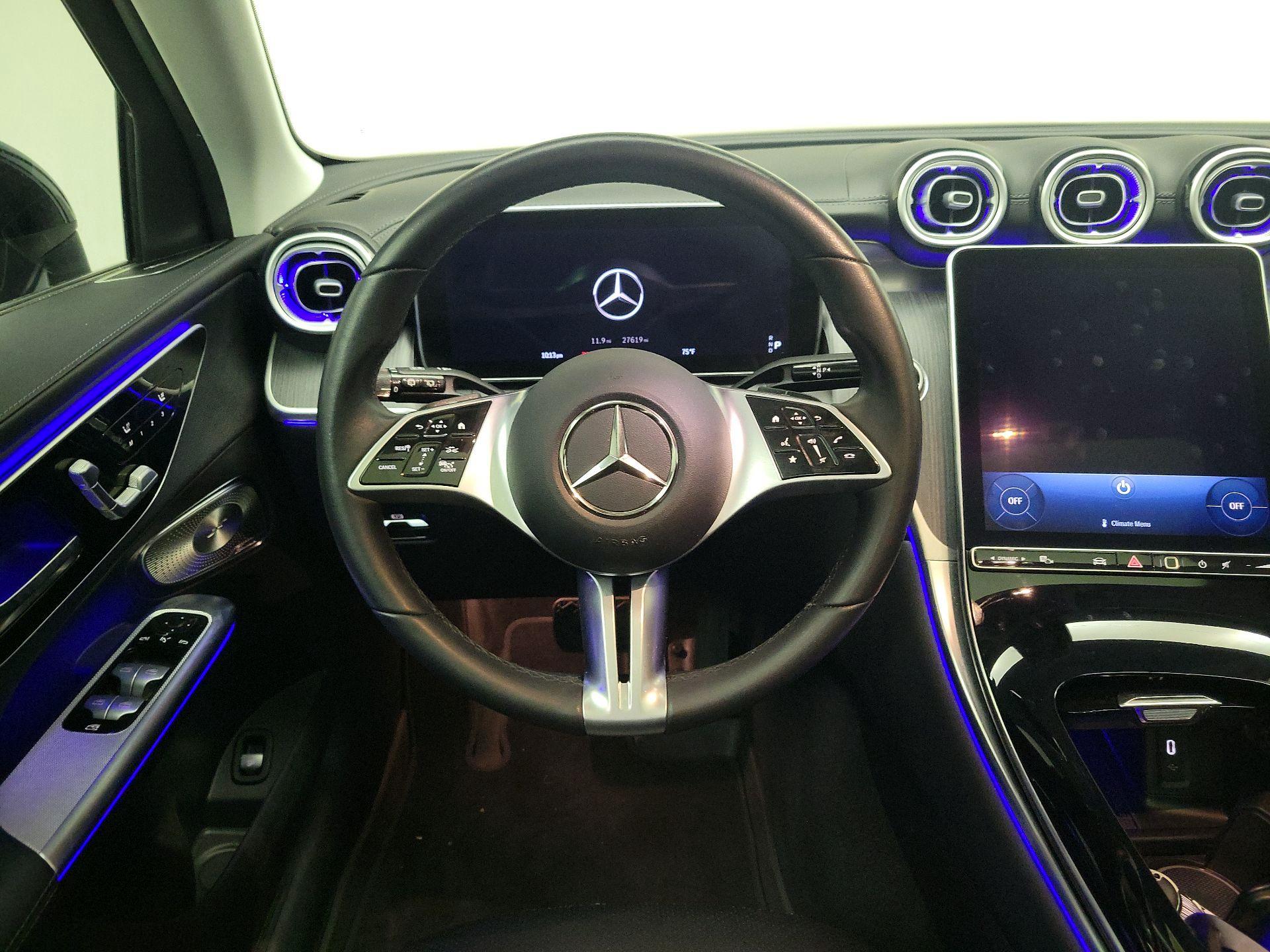 Thumbnail: 2023 Mercedes-Benz GLC - 10