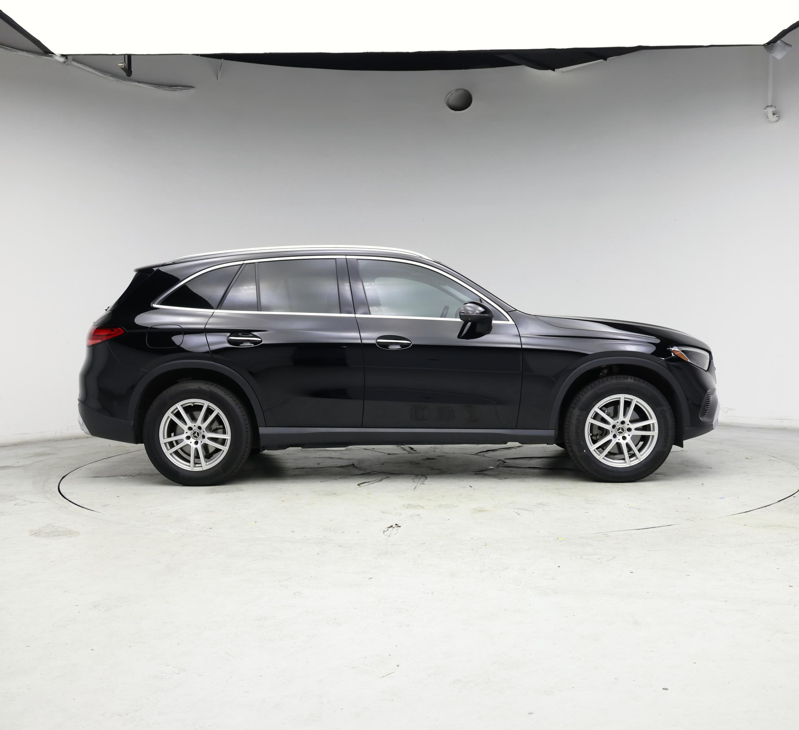 Thumbnail: 2023 Mercedes-Benz GLC - 7