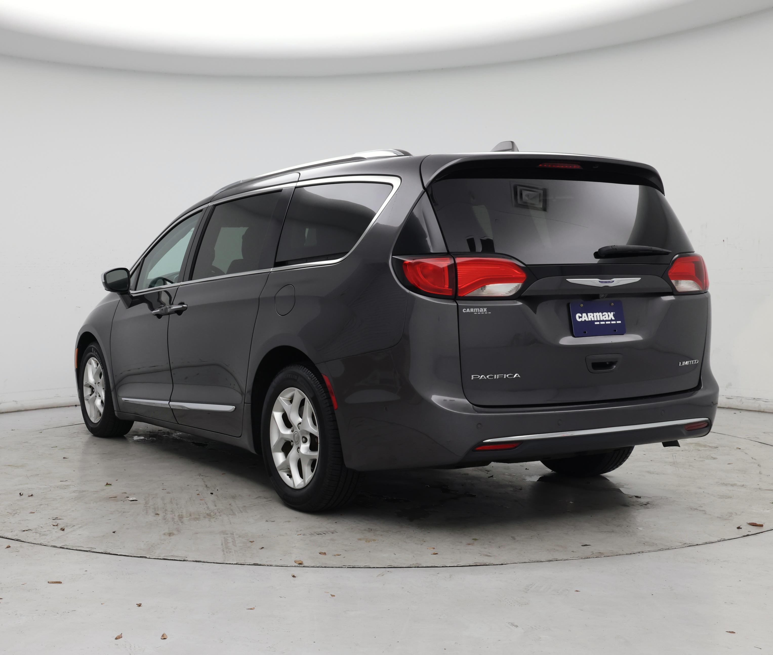 Thumbnail: 2020 Chrysler Pacifica - 2