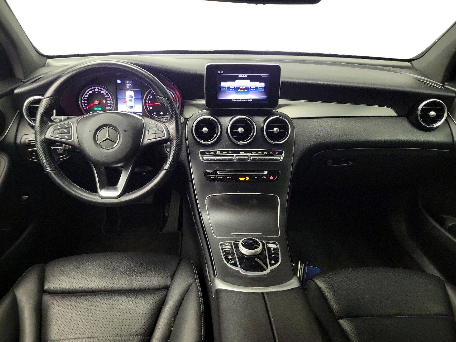 Thumbnail: 2019 Mercedes-Benz GLC - 9