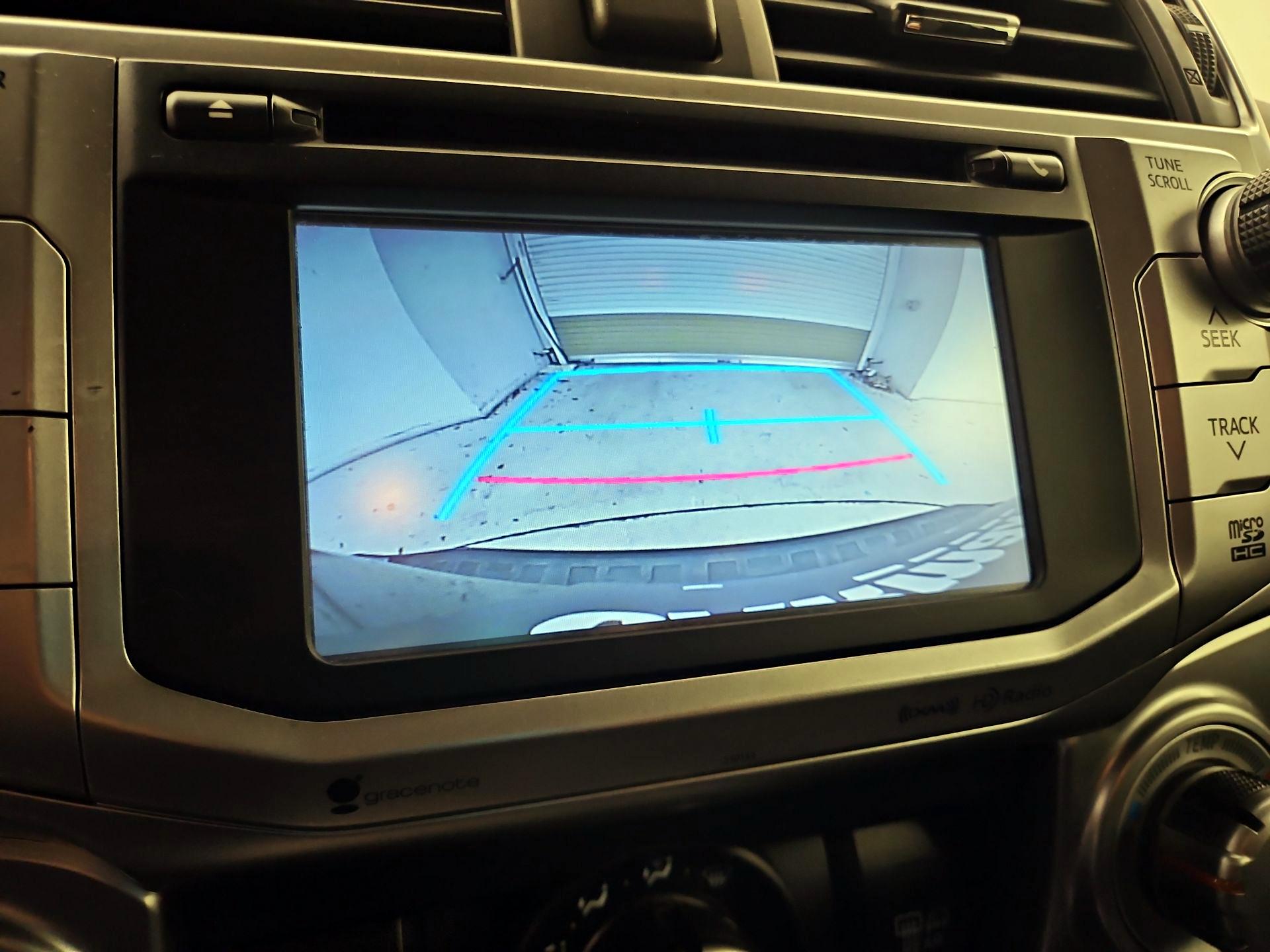 Thumbnail: 2018 Toyota 4Runner - 14