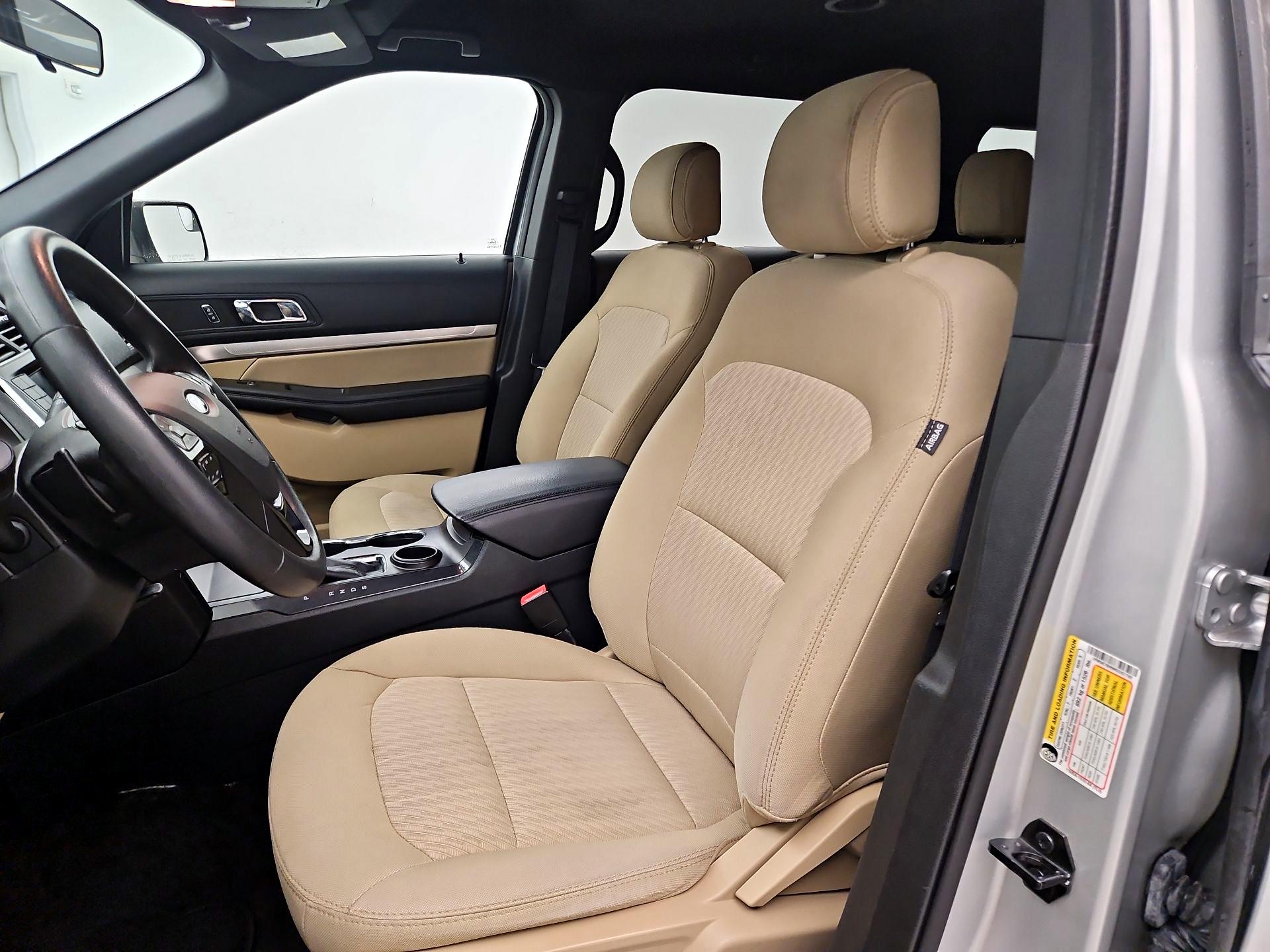 Thumbnail: 2017 Ford Explorer - 11