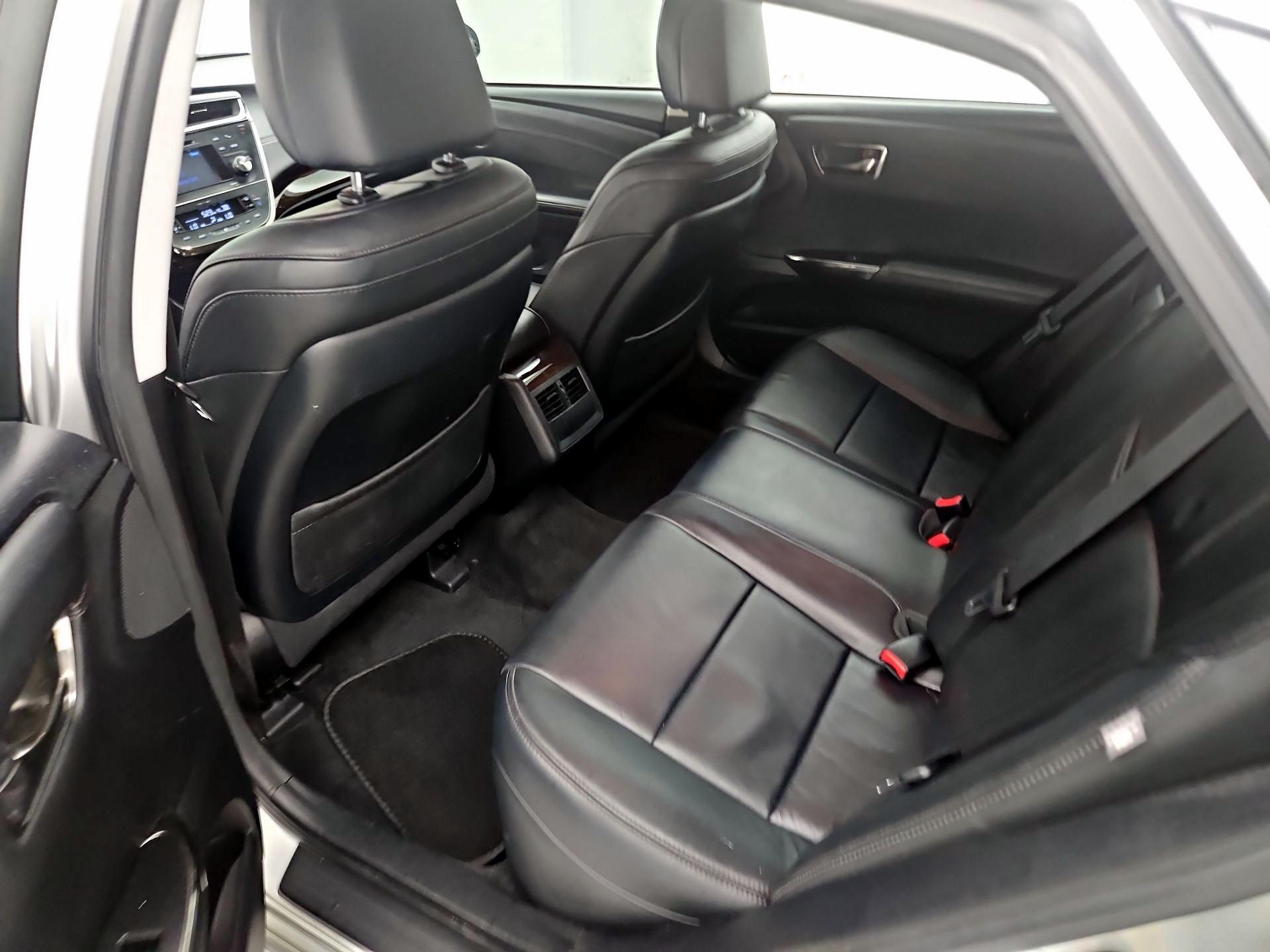 Thumbnail: 2014 Toyota Avalon - 19