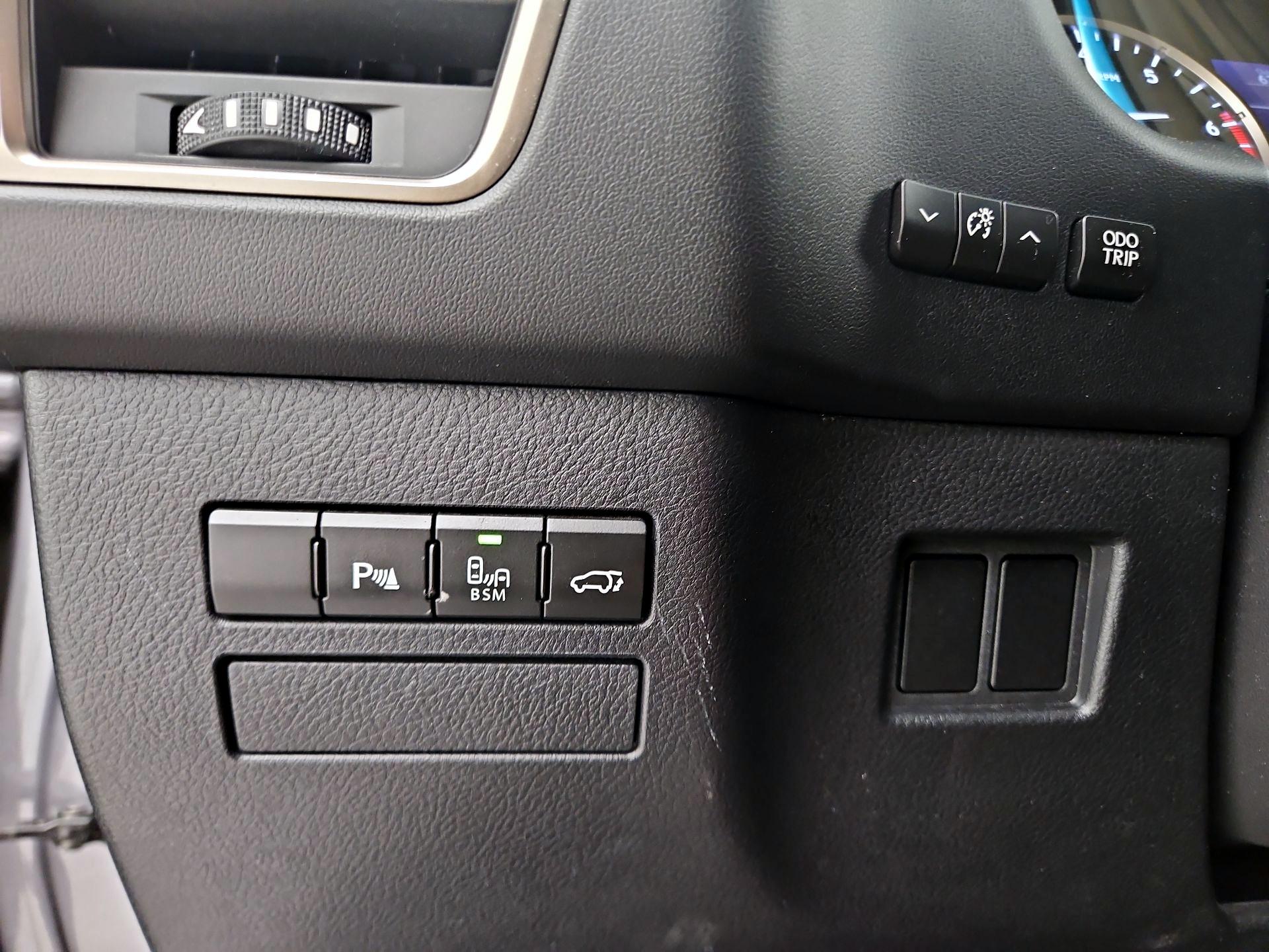 Thumbnail: 2016 Lexus NX - 13