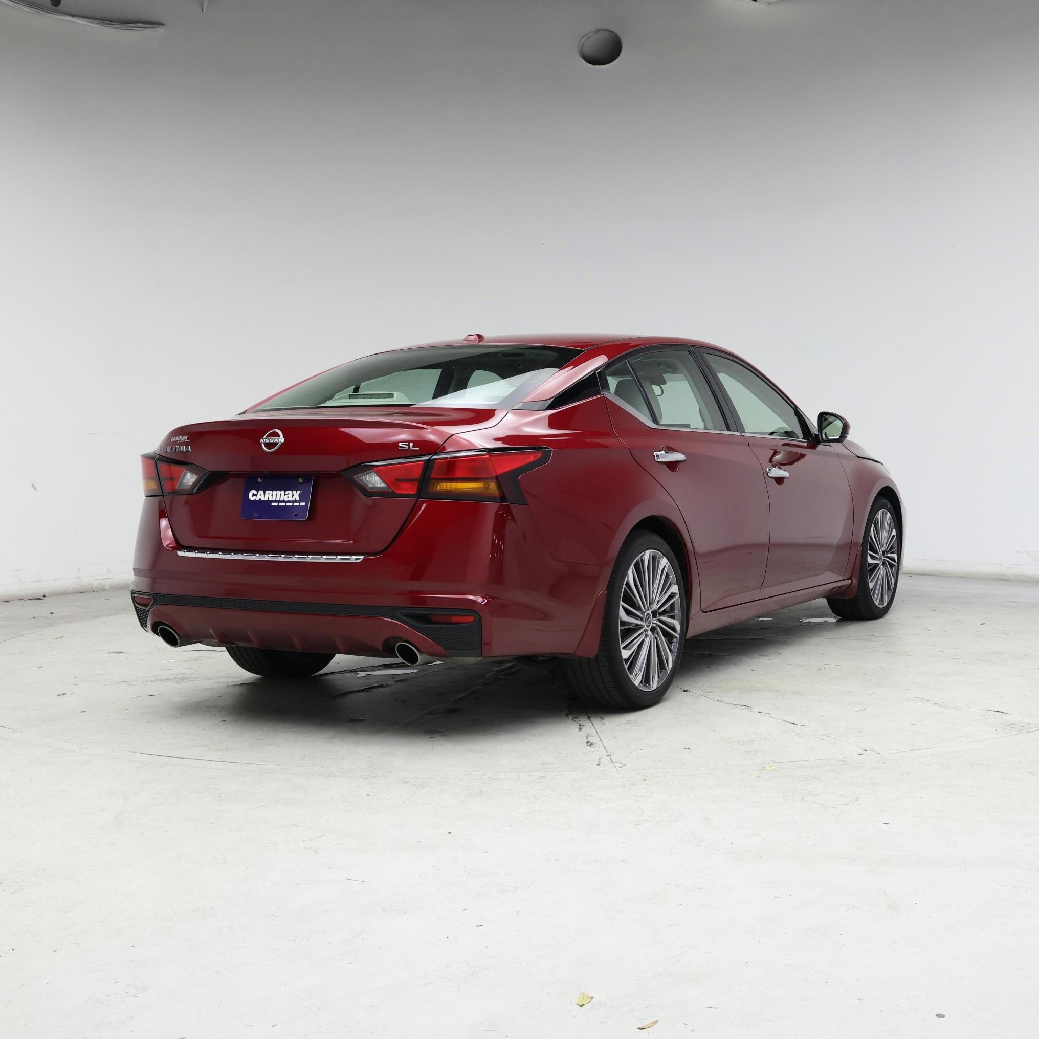 Thumbnail: 2023 Nissan Altima - 8