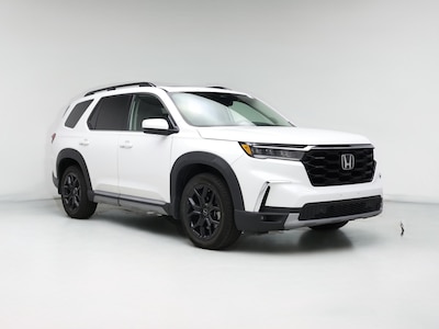 White 2025 Honda Pilot Touring
