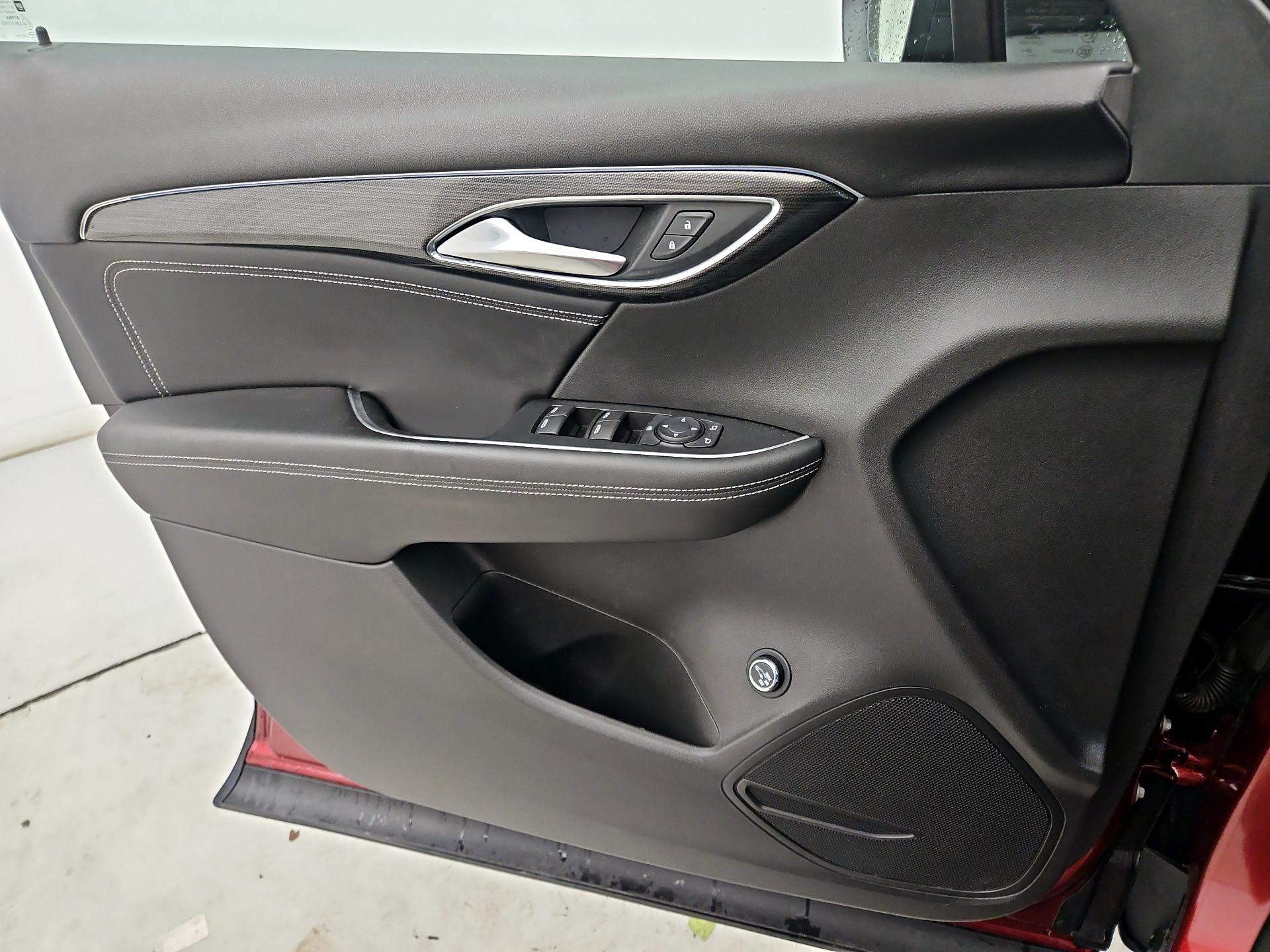 Thumbnail: 2021 Buick Envision - 12