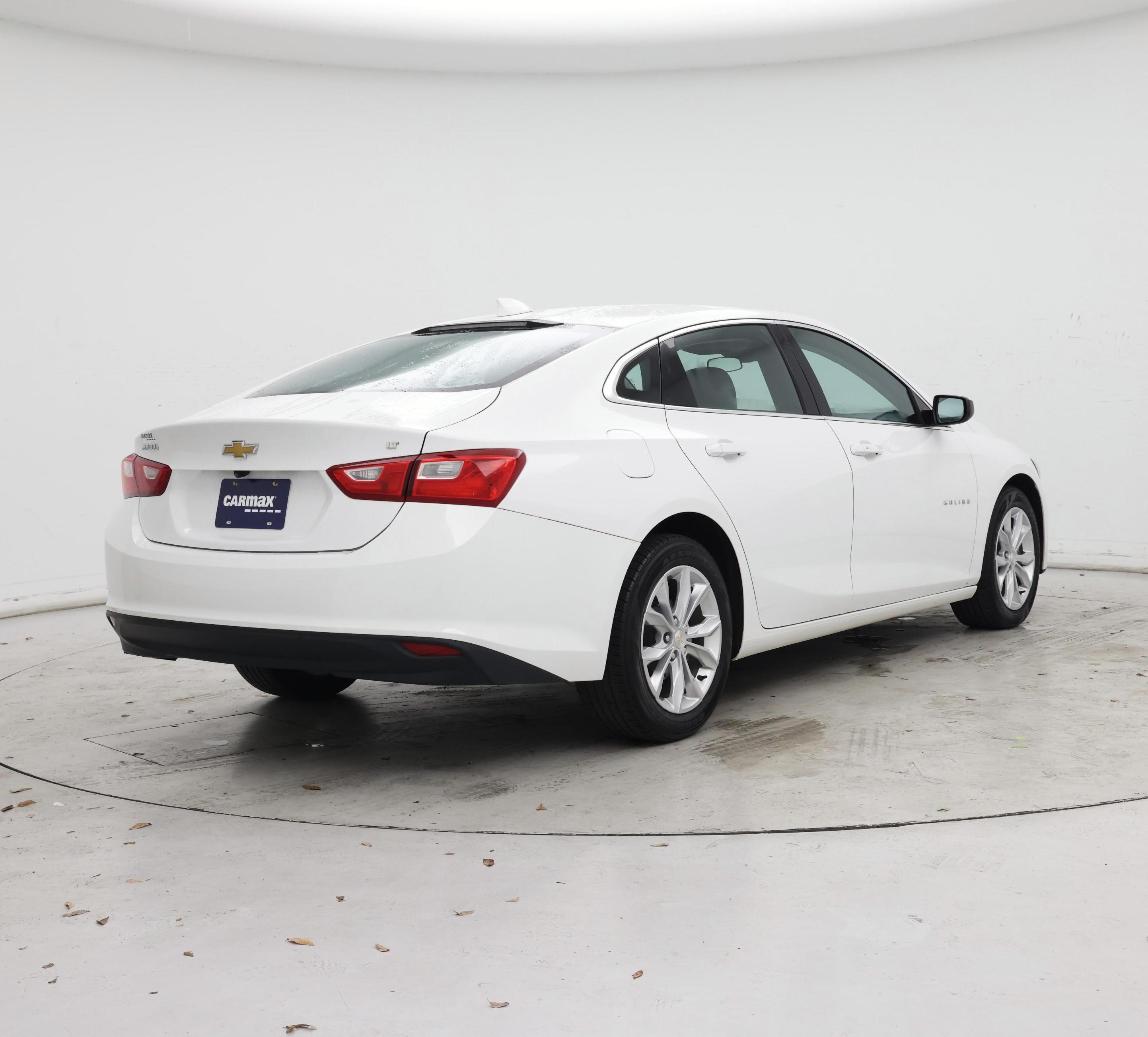 Thumbnail: 2023 Chevrolet Malibu - 8