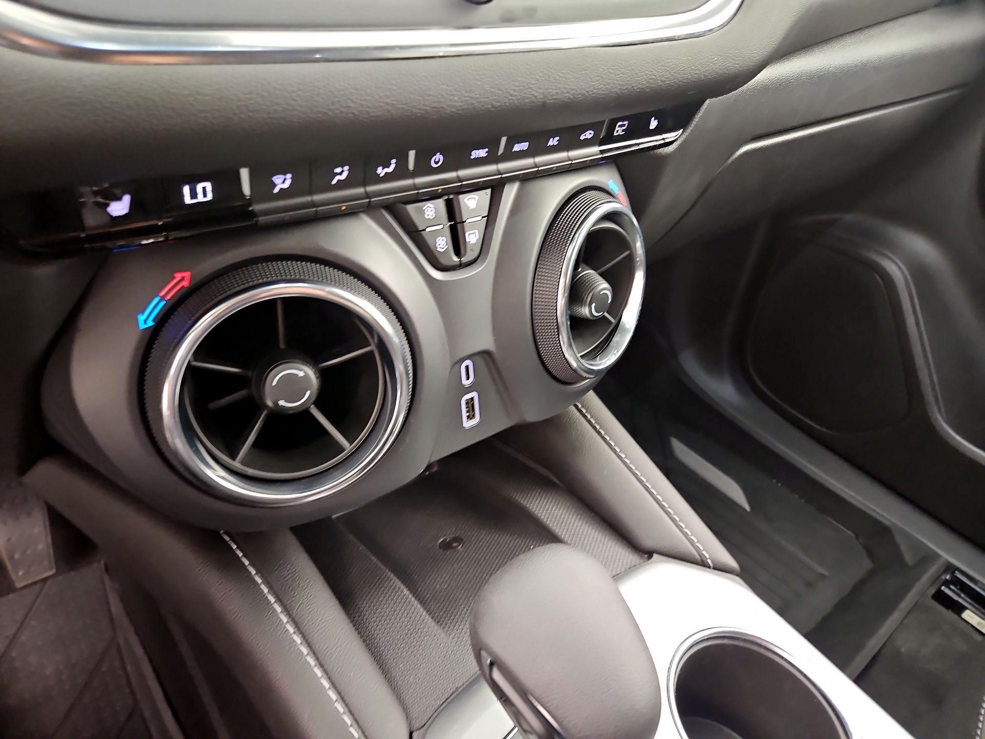 Thumbnail: 2023 Chevrolet Blazer - 16