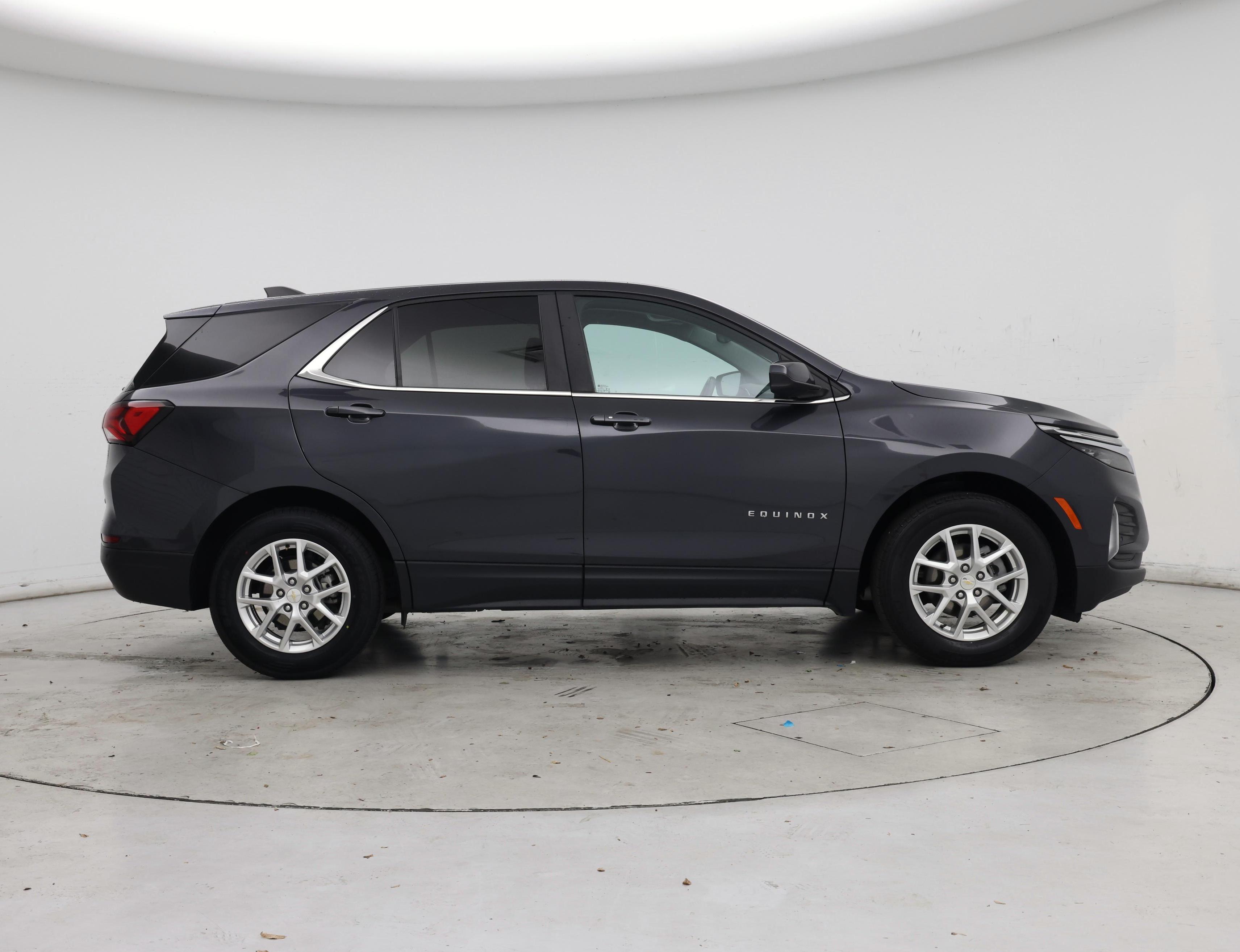 Thumbnail: 2022 Chevrolet Equinox - 7