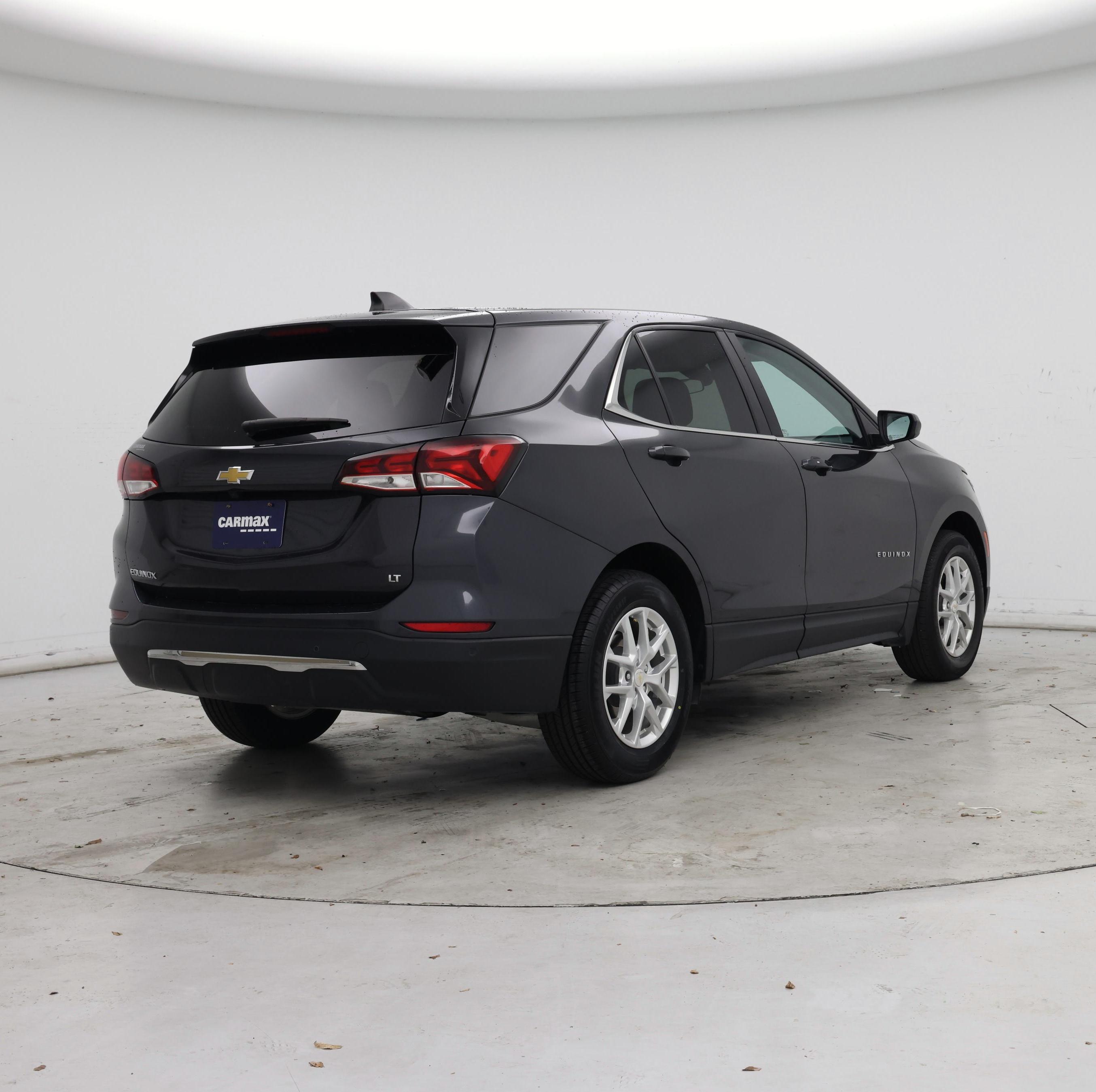 Thumbnail: 2022 Chevrolet Equinox - 8