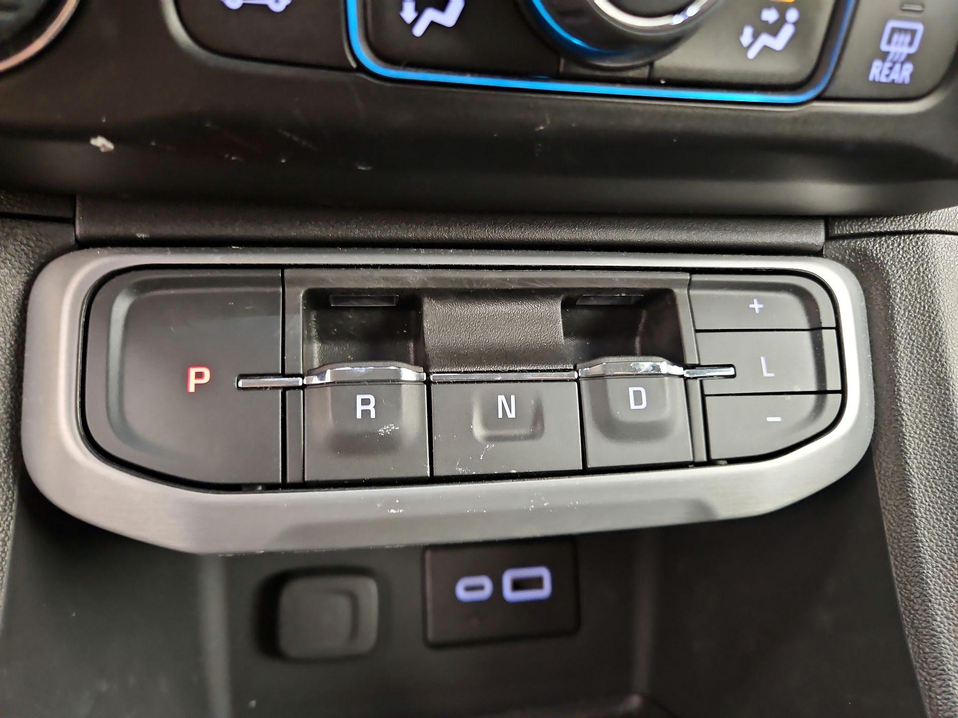 Thumbnail: 2023 GMC Acadia - 17