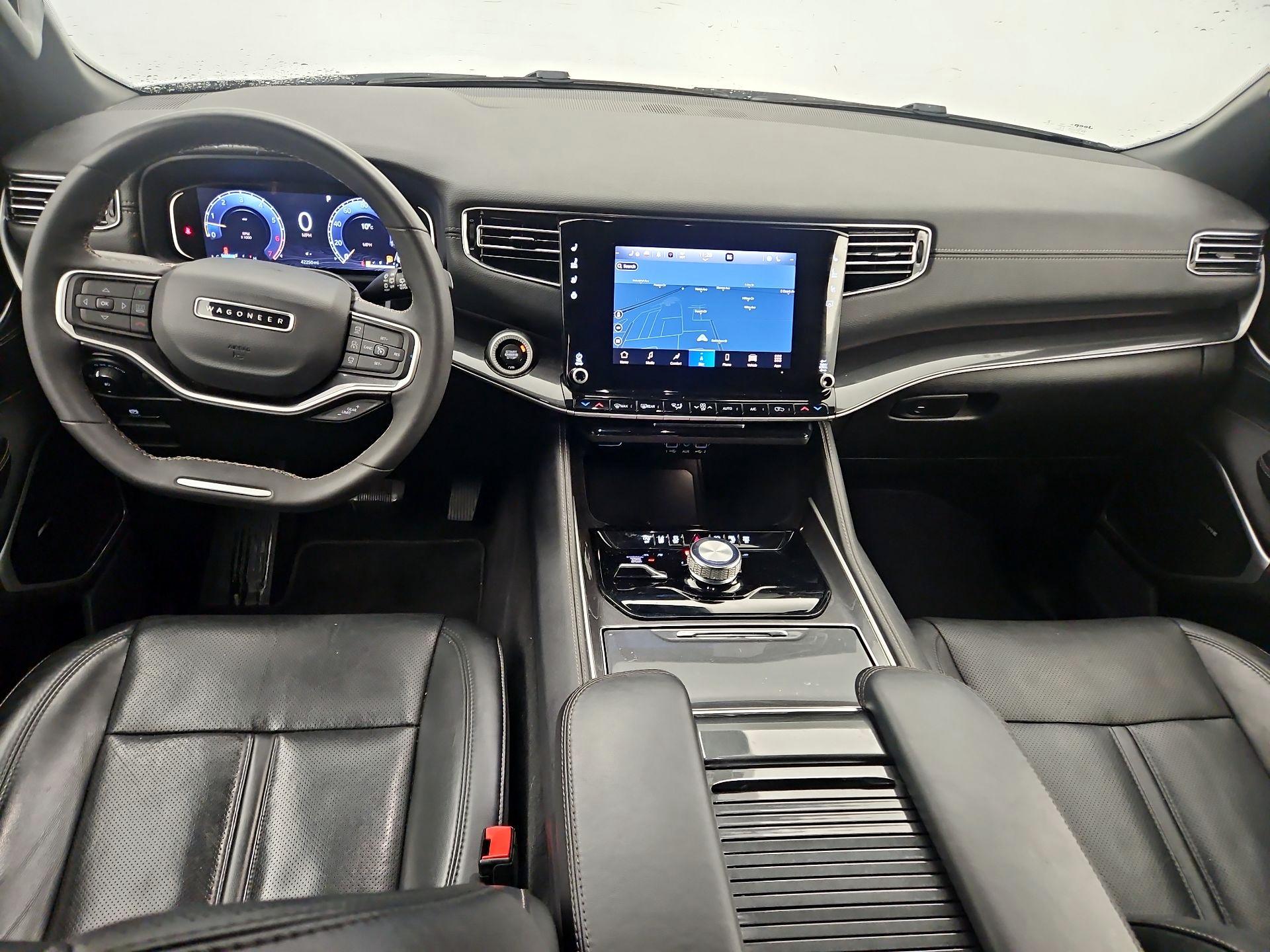 Thumbnail: 2022 Jeep Wagoneer - 9