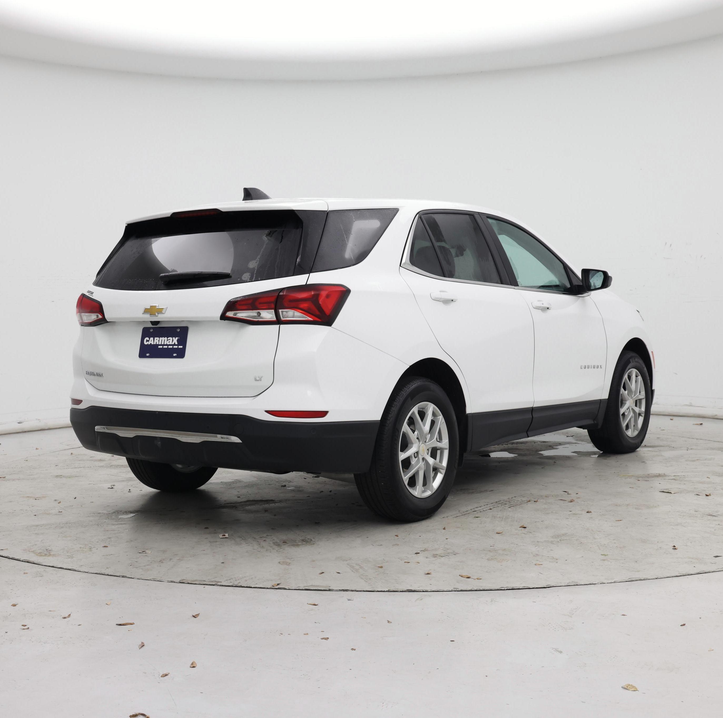 Thumbnail: 2022 Chevrolet Equinox - 8