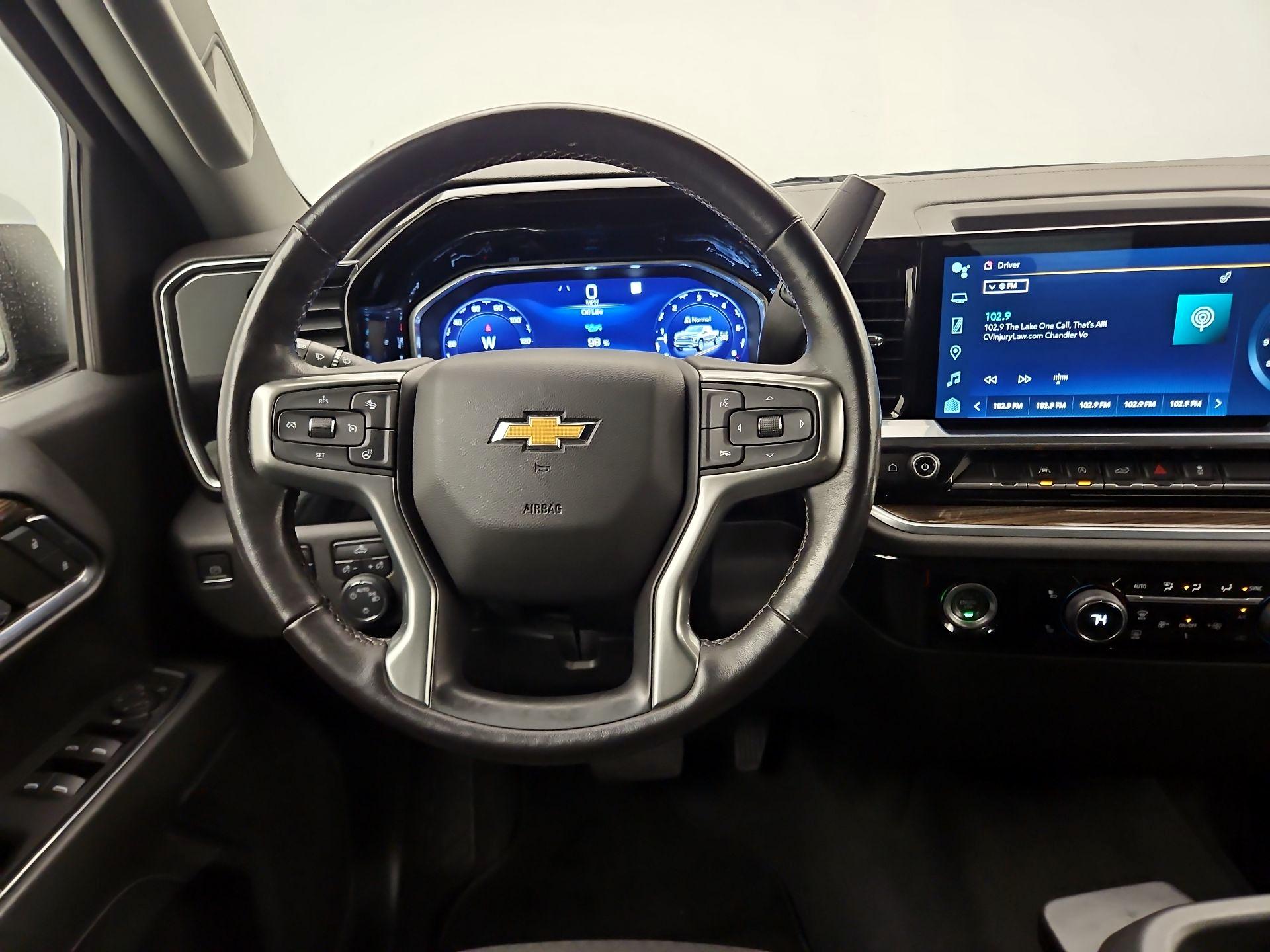 Thumbnail: 2022 Chevrolet Silverado 1500 - 10