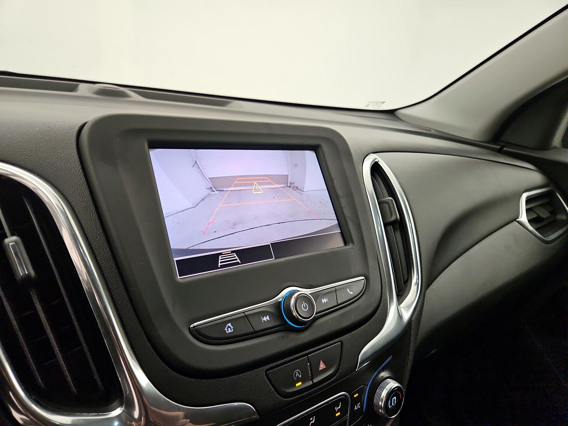 Thumbnail: 2022 Chevrolet Equinox - 14