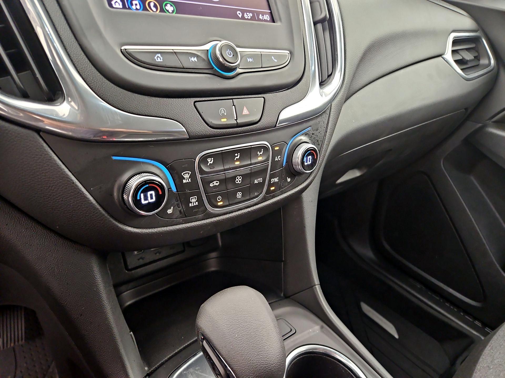 Thumbnail: 2022 Chevrolet Equinox - 16