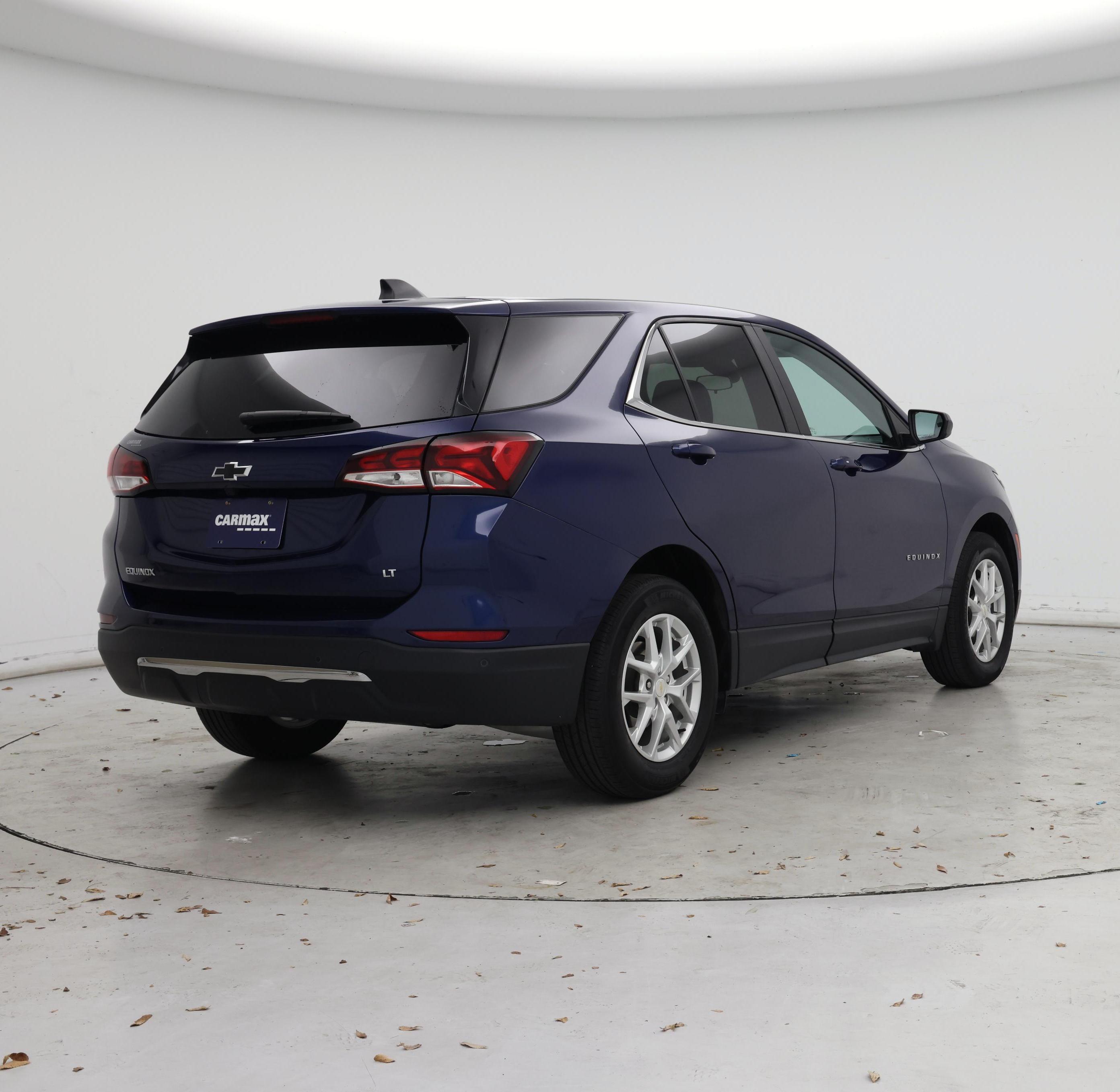 Thumbnail: 2022 Chevrolet Equinox - 8