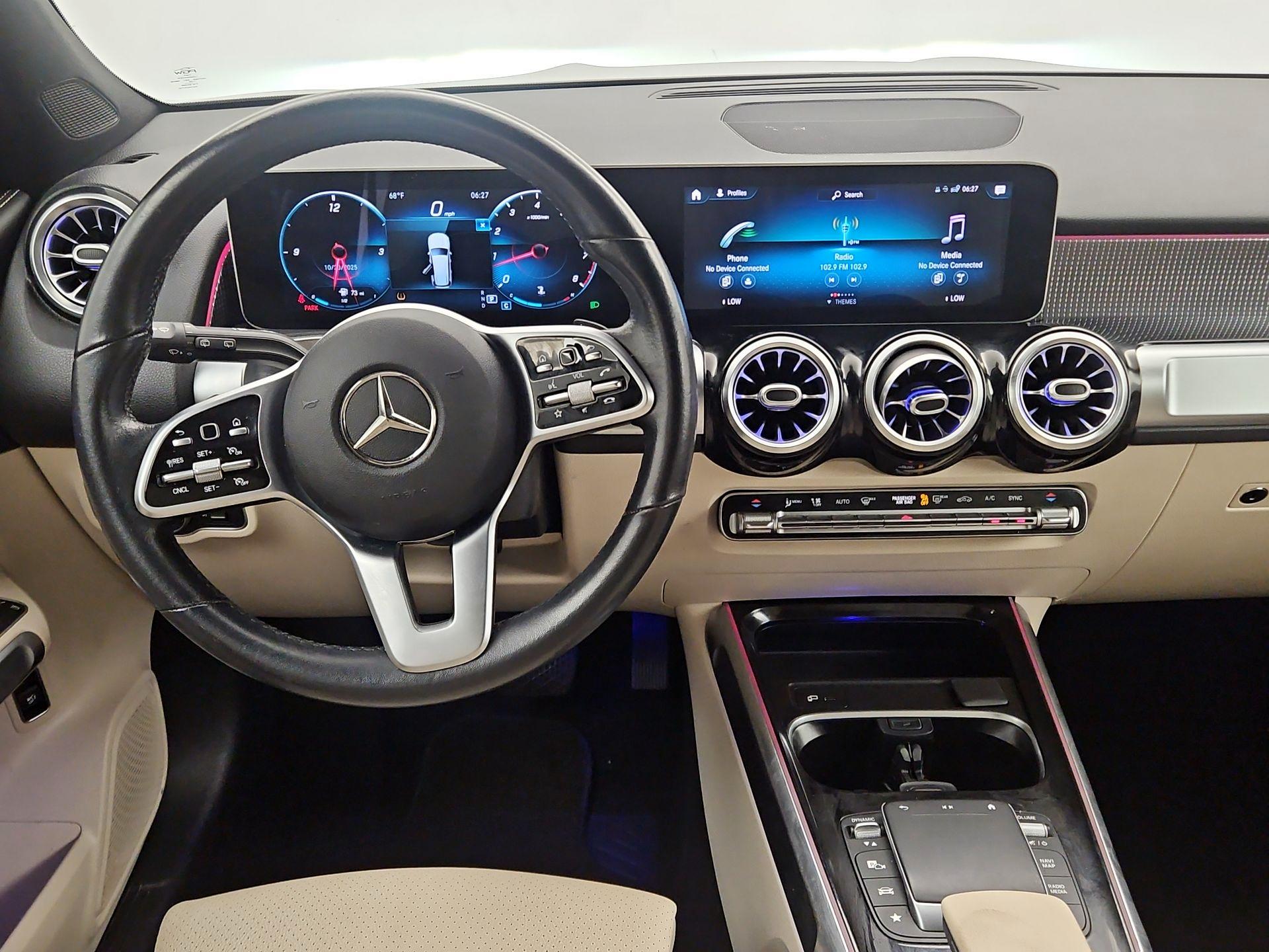 Thumbnail: 2021 Mercedes-Benz GLB - 10