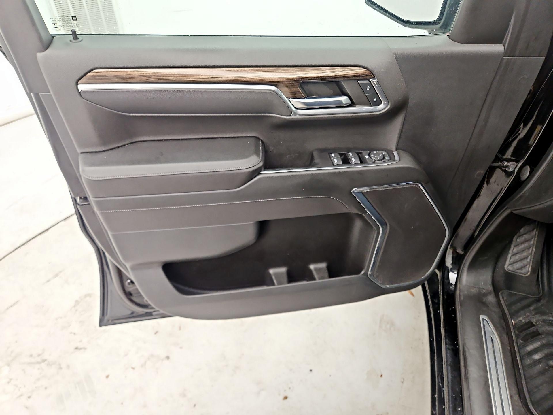Thumbnail: 2023 Chevrolet Silverado 1500 - 12