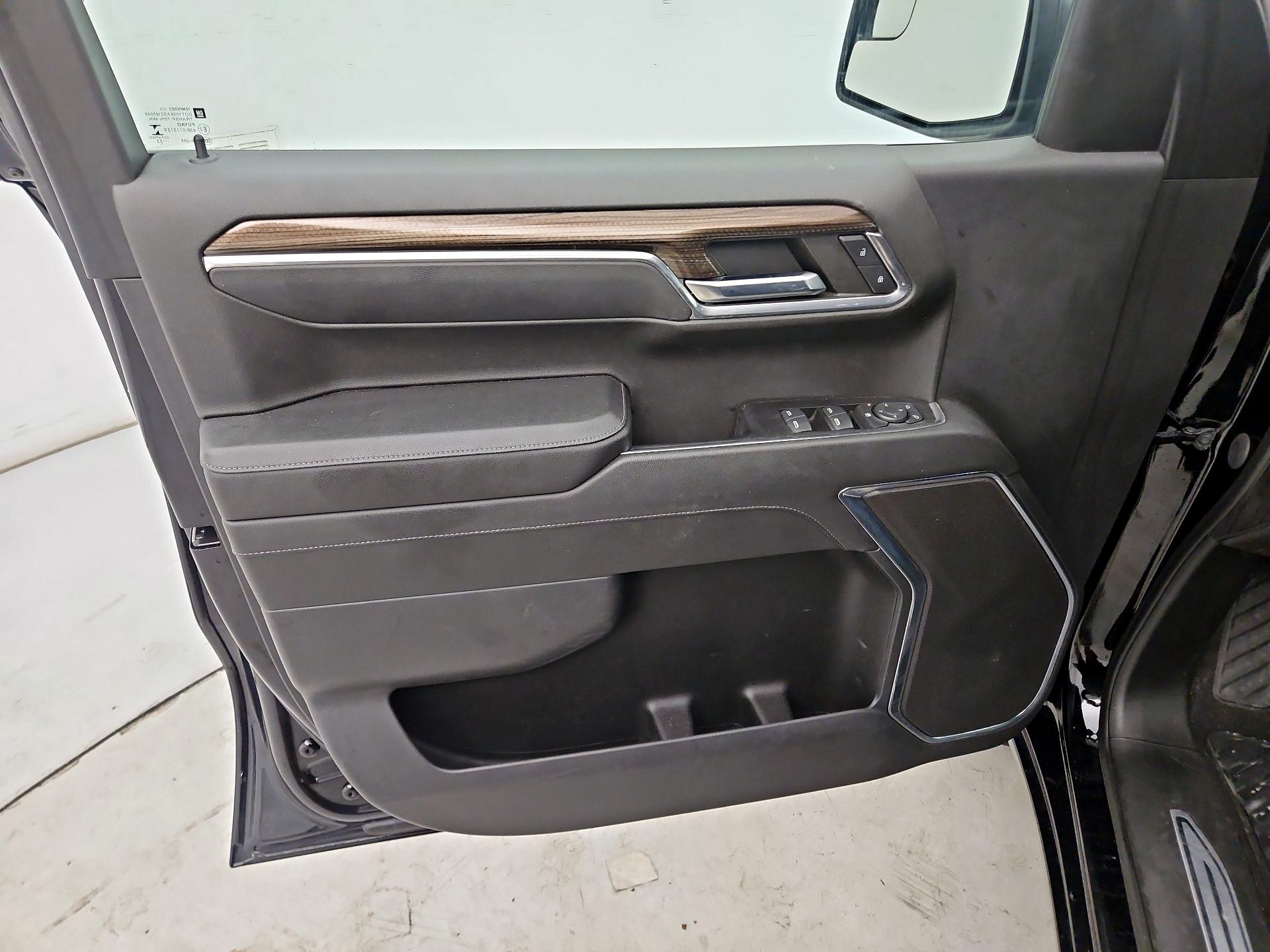 Thumbnail: 2023 Chevrolet Silverado 1500 - 12