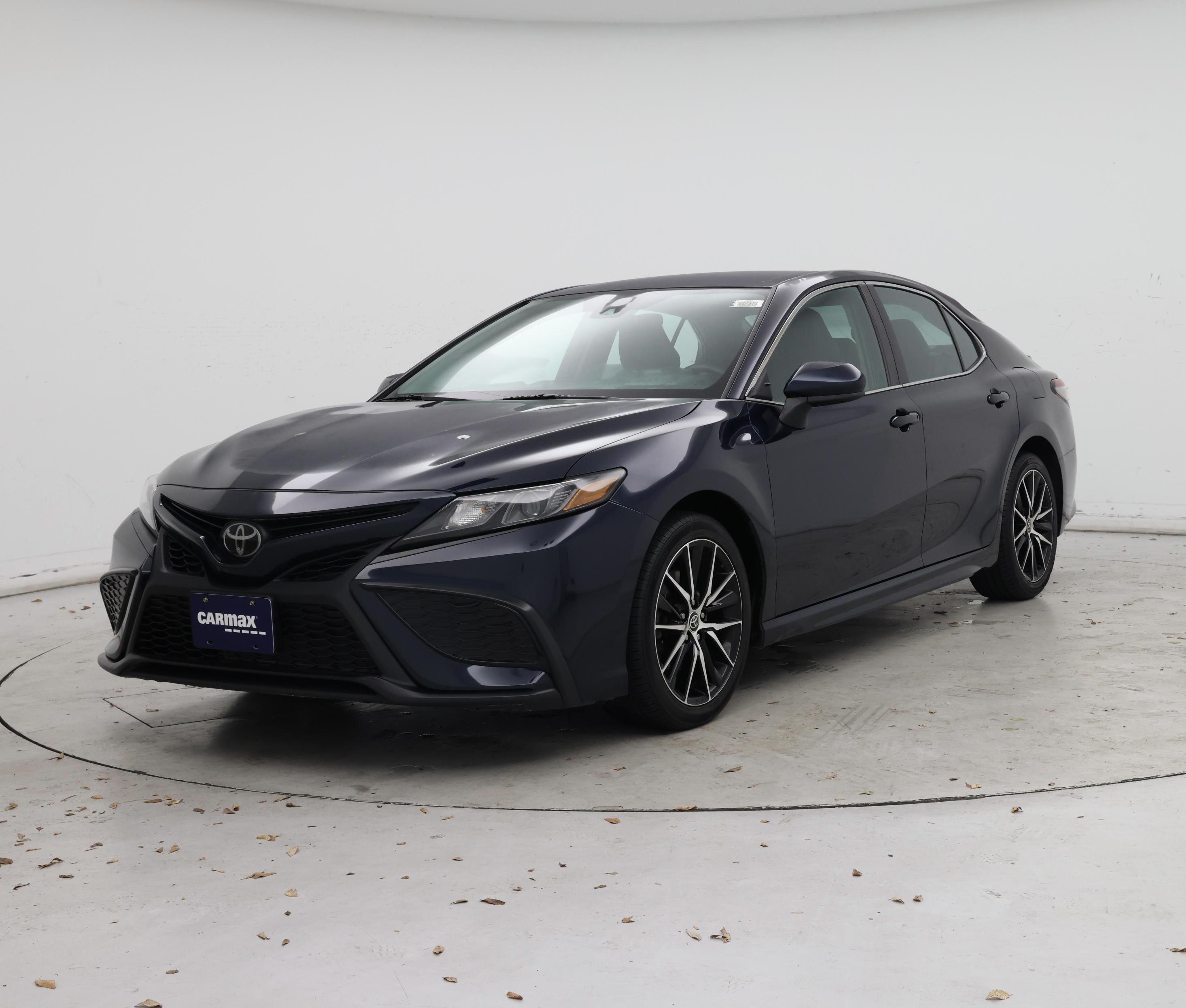Thumbnail: 2021 Toyota Camry - 4