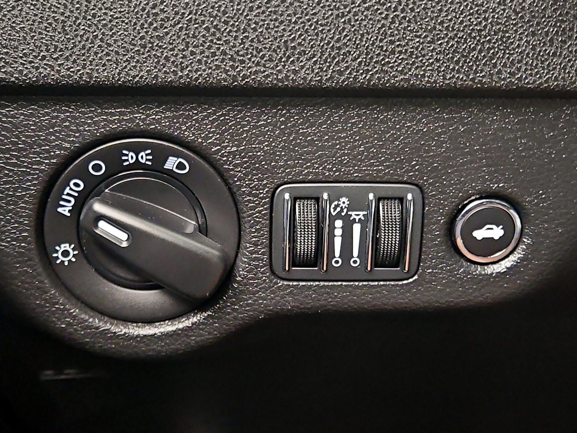 Thumbnail: 2023 Dodge Charger - 13