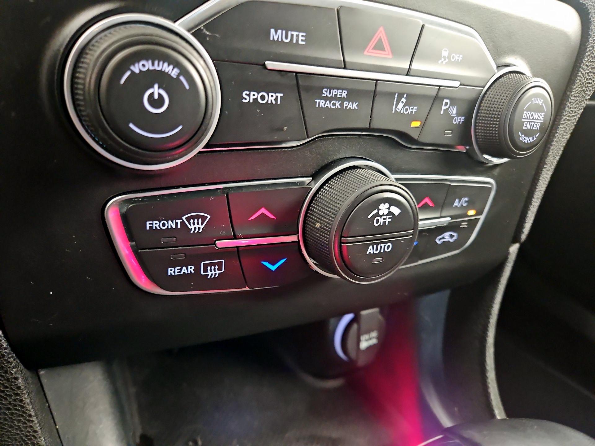 Thumbnail: 2023 Dodge Charger - 17