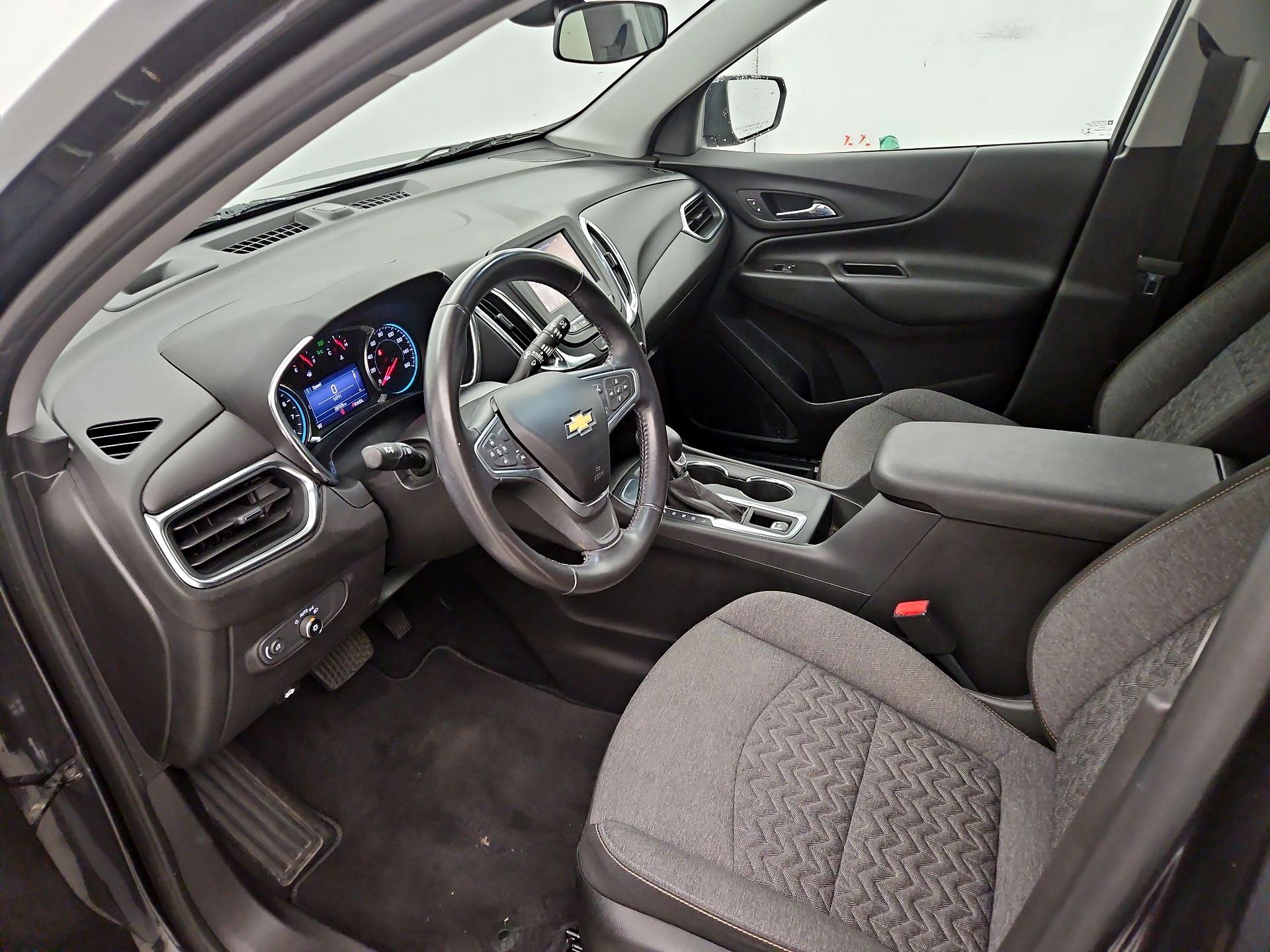 Thumbnail: 2022 Chevrolet Equinox - 11