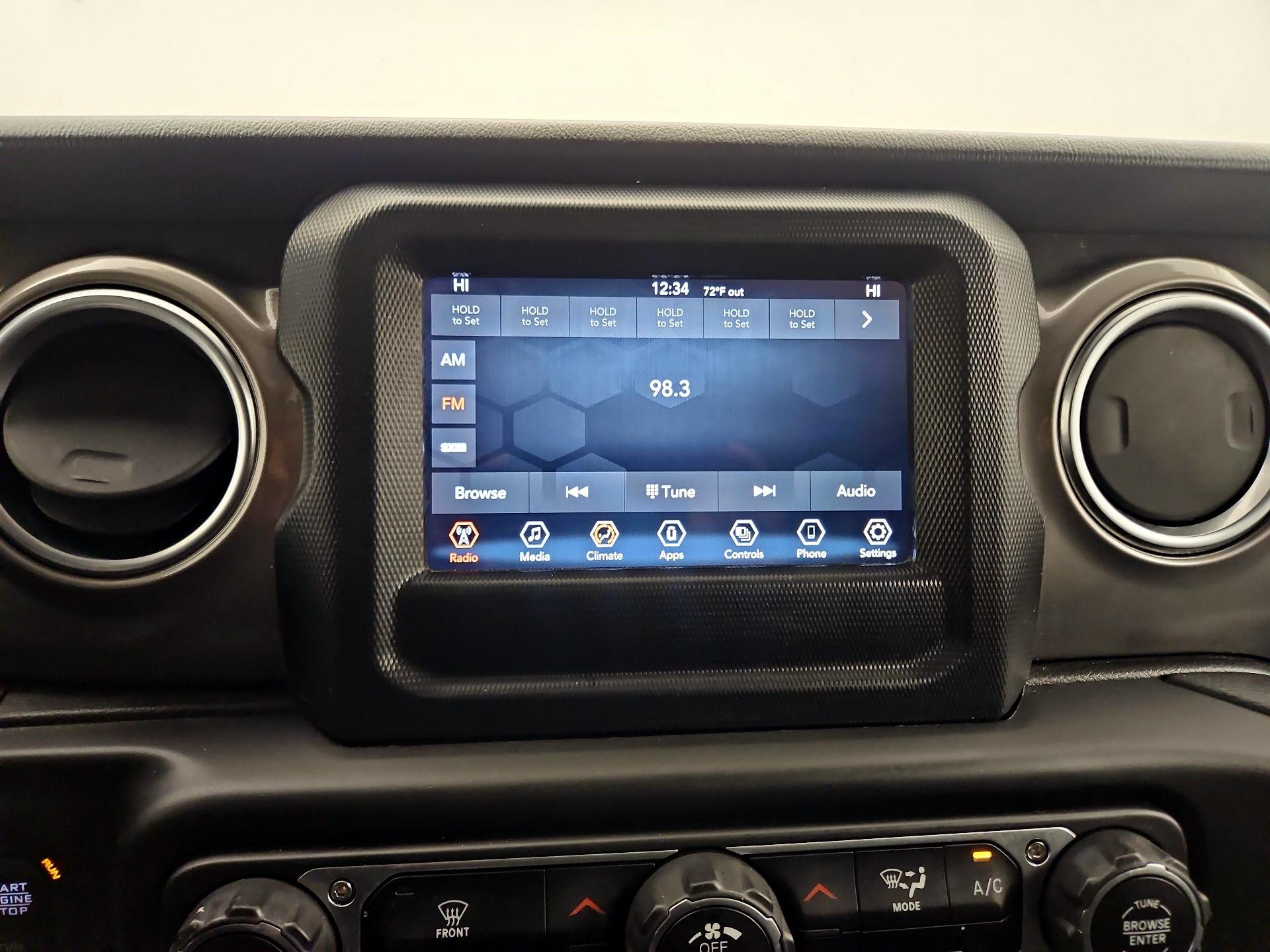 Thumbnail: 2021 Jeep Wrangler - 15