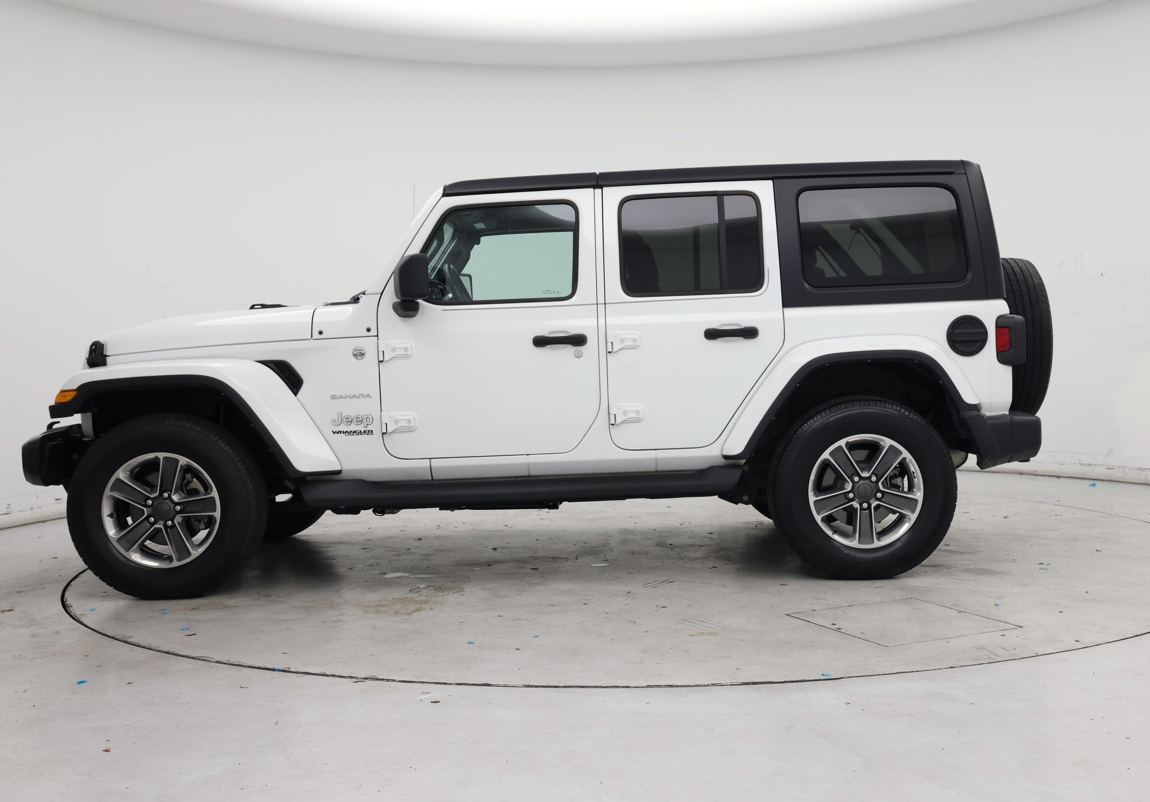 Thumbnail: 2021 Jeep Wrangler - 3