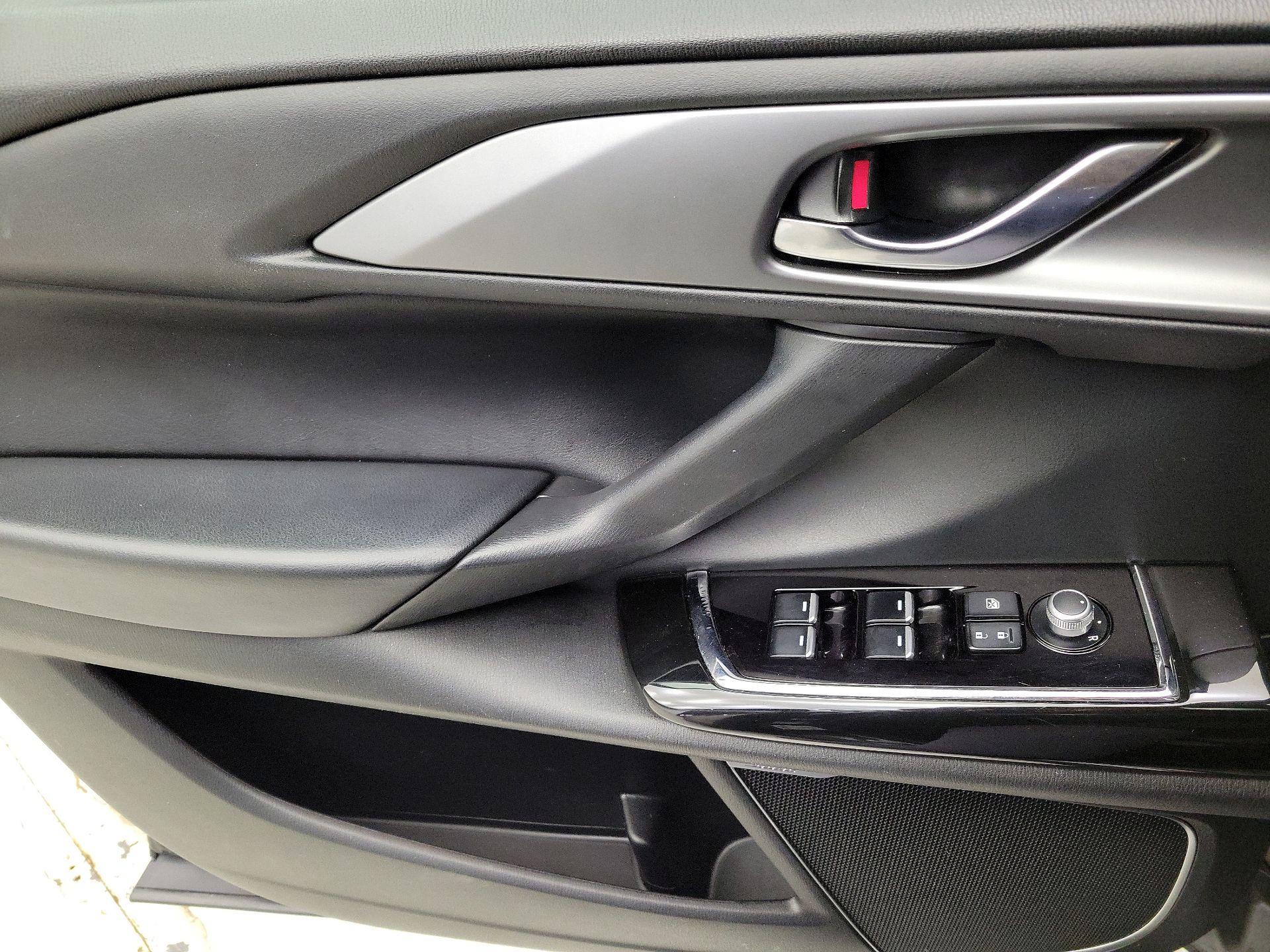 Thumbnail: 2020 Mazda CX-9 - 12