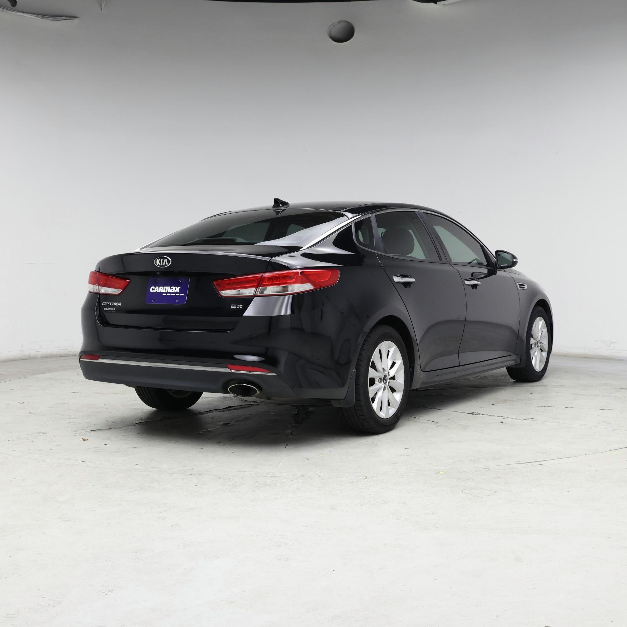 Thumbnail: 2016 Kia Optima - 8