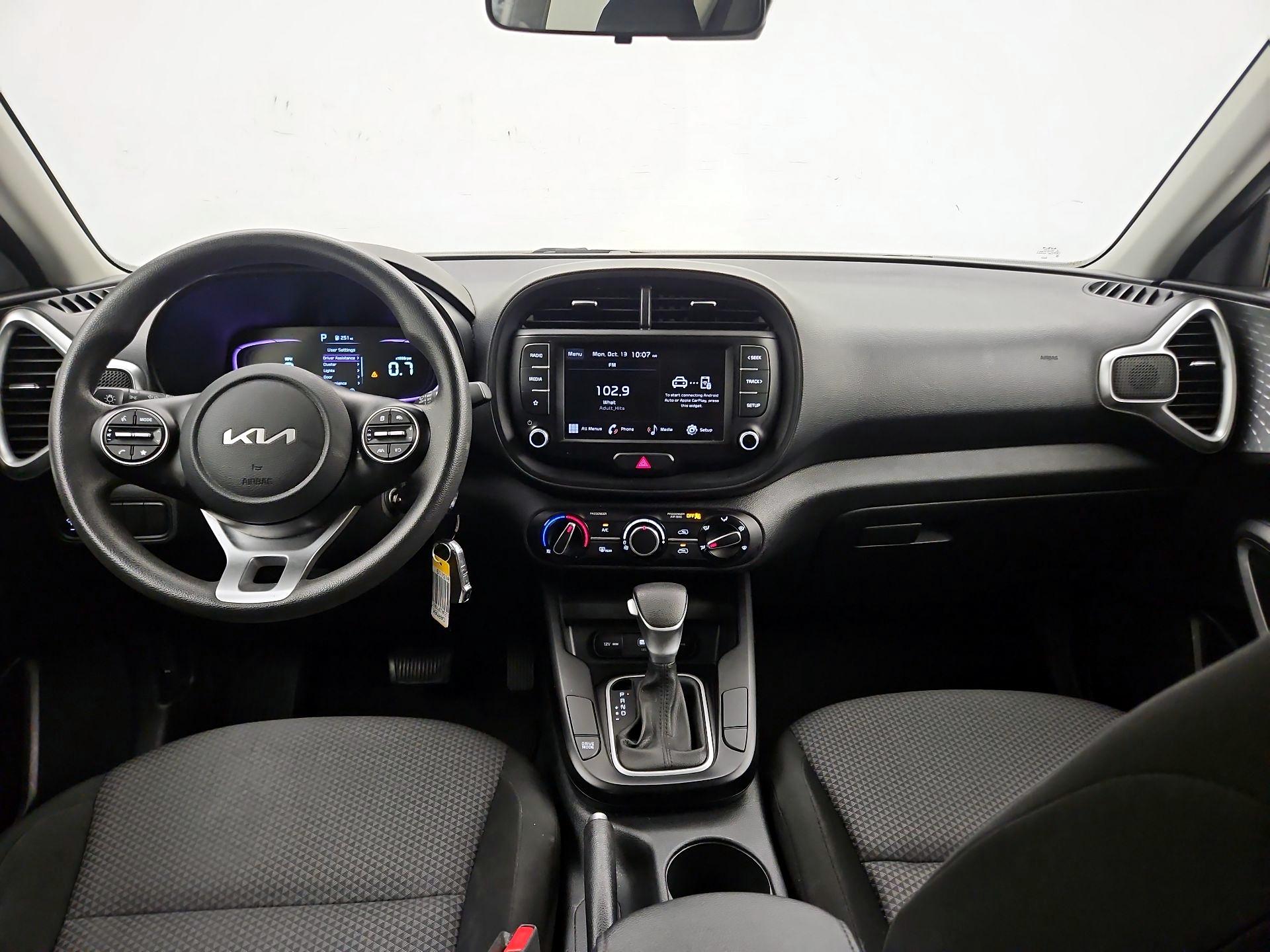 Thumbnail: 2023 Kia Soul - 9