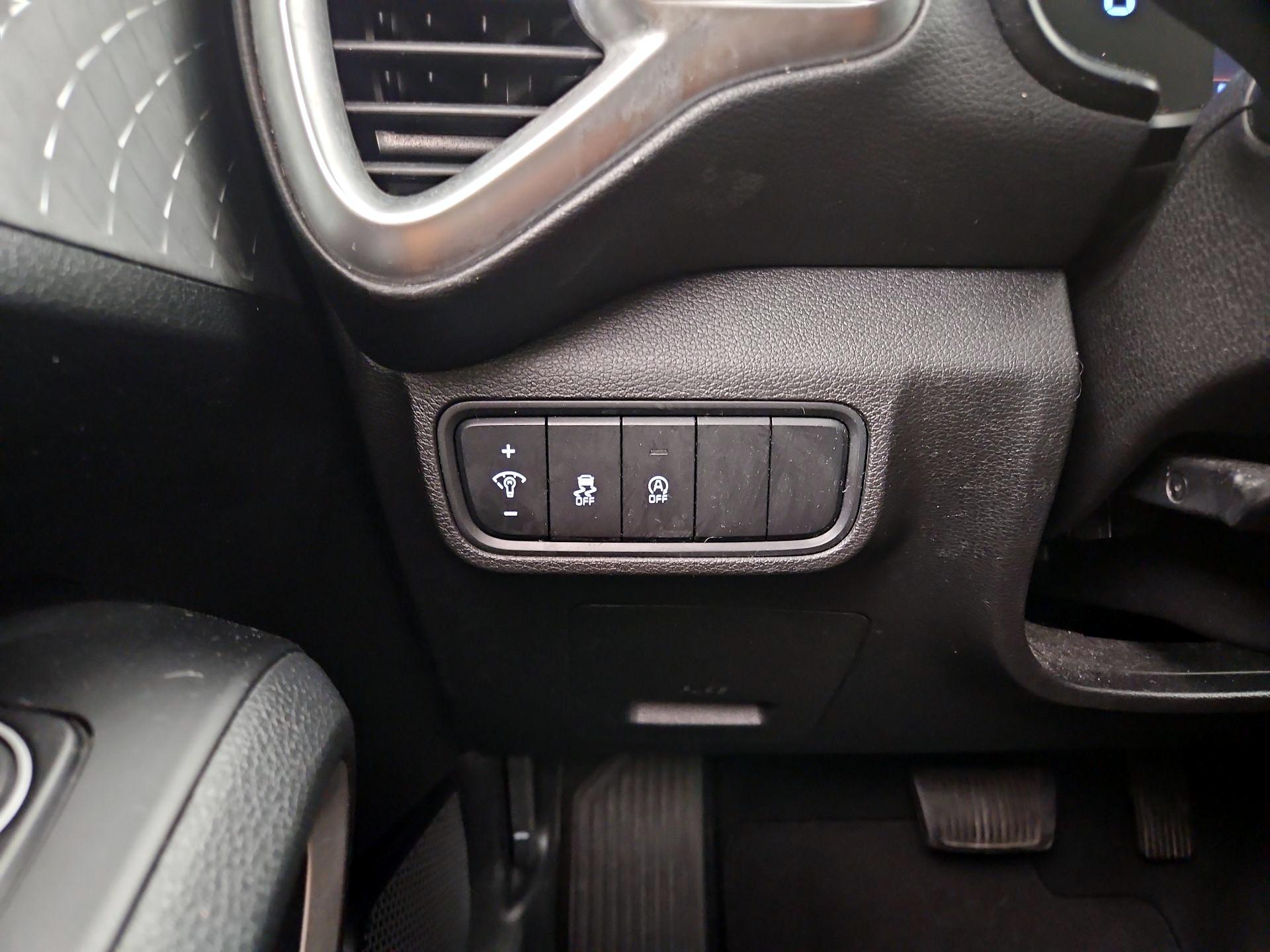 Thumbnail: 2023 Kia Soul - 13