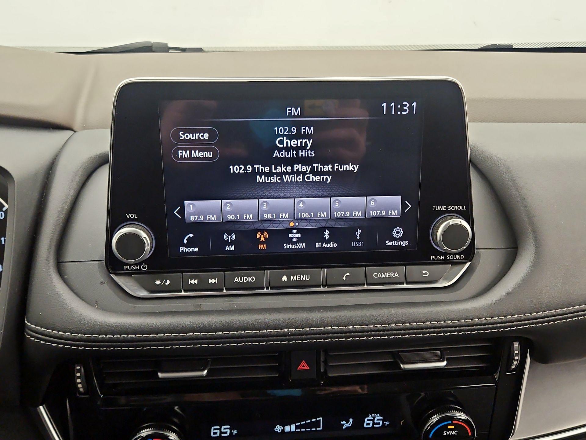 Thumbnail: 2022 Nissan Rogue - 15