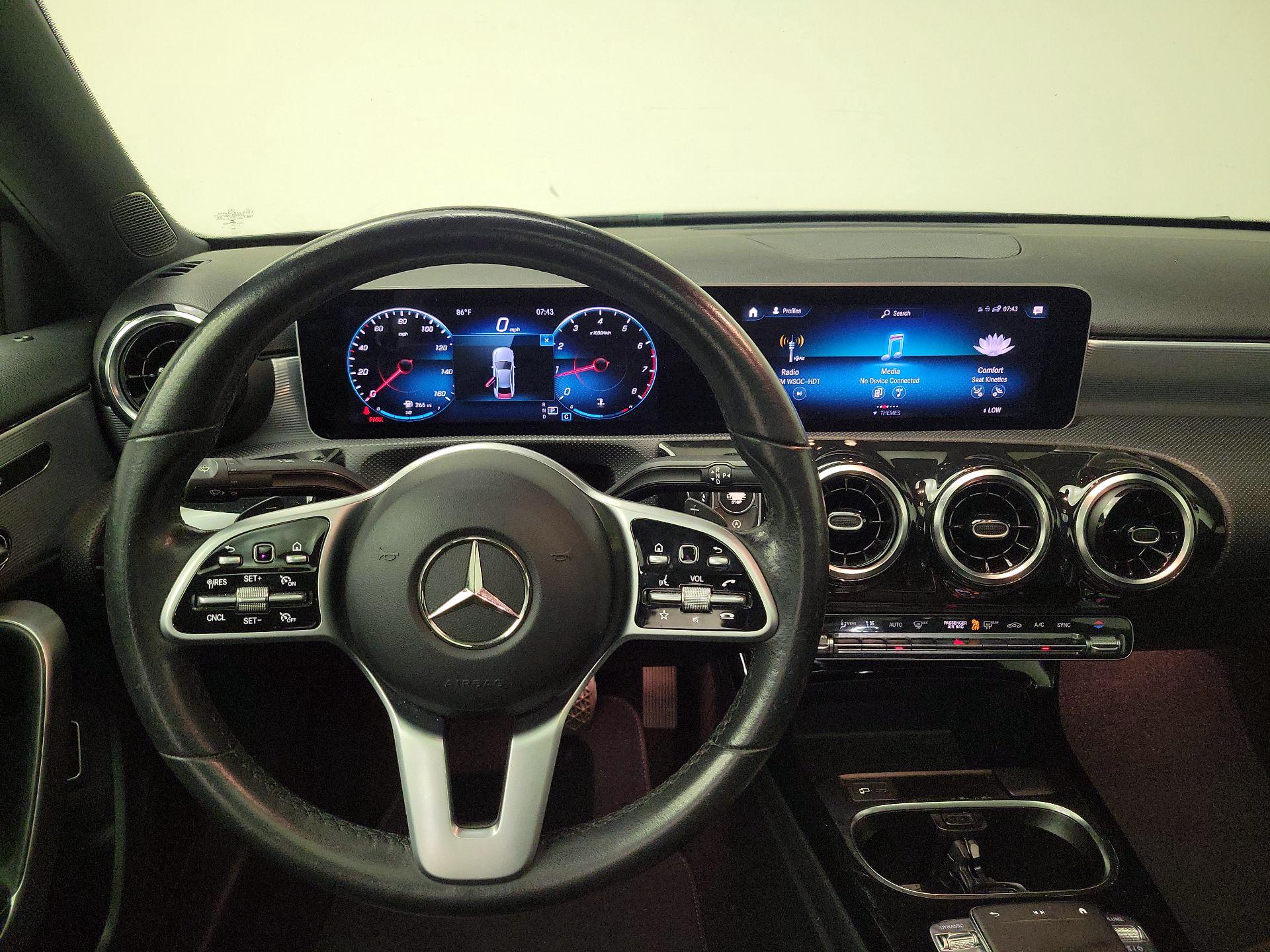 Thumbnail: 2019 Mercedes-Benz A-Class - 10