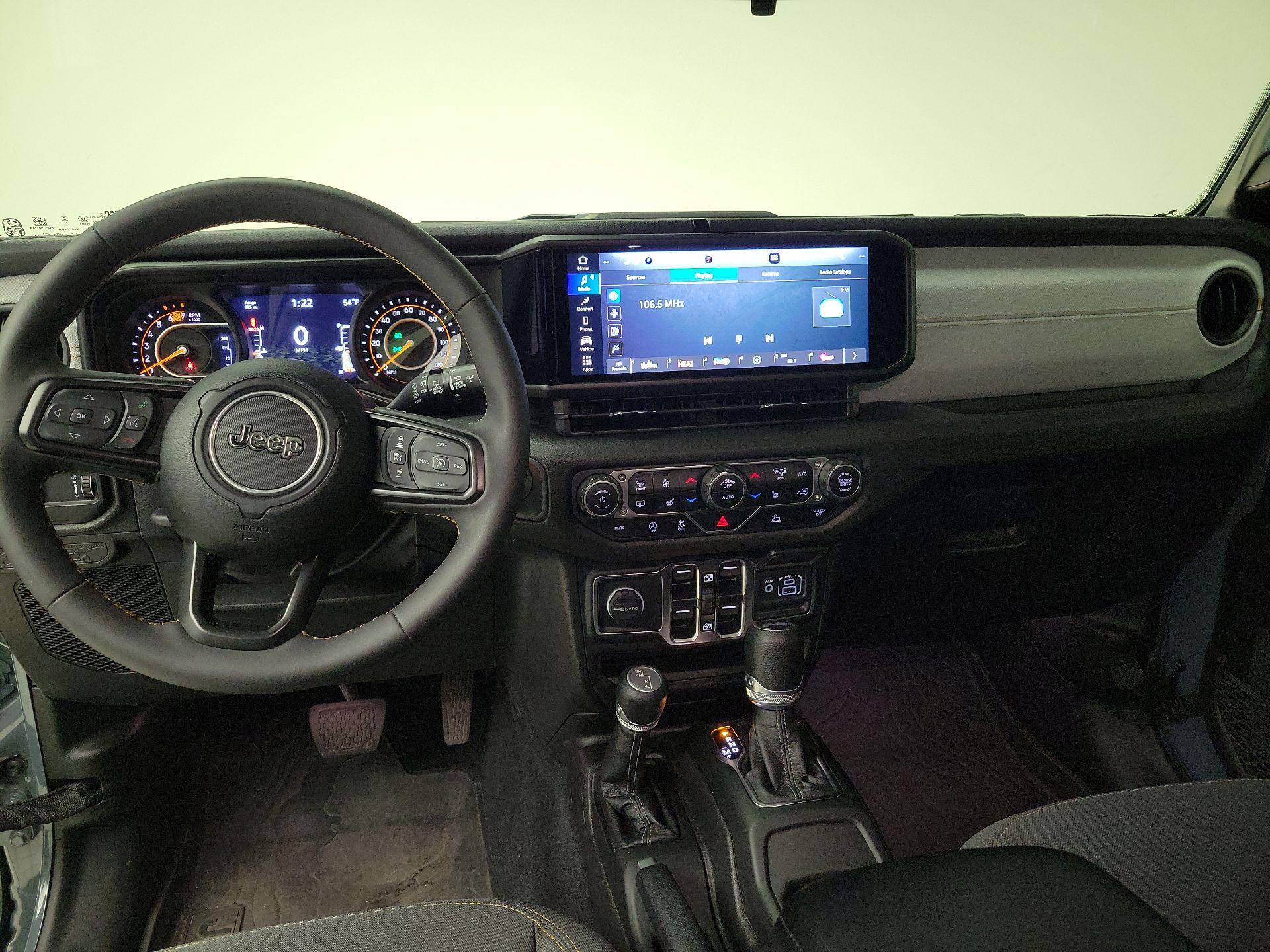 Thumbnail: 2024 Jeep Wrangler - 9