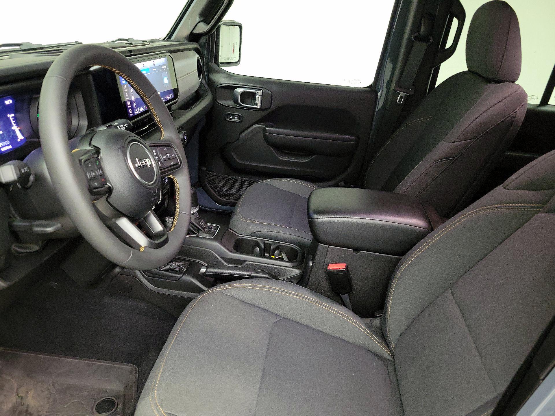 Thumbnail: 2024 Jeep Wrangler - 11