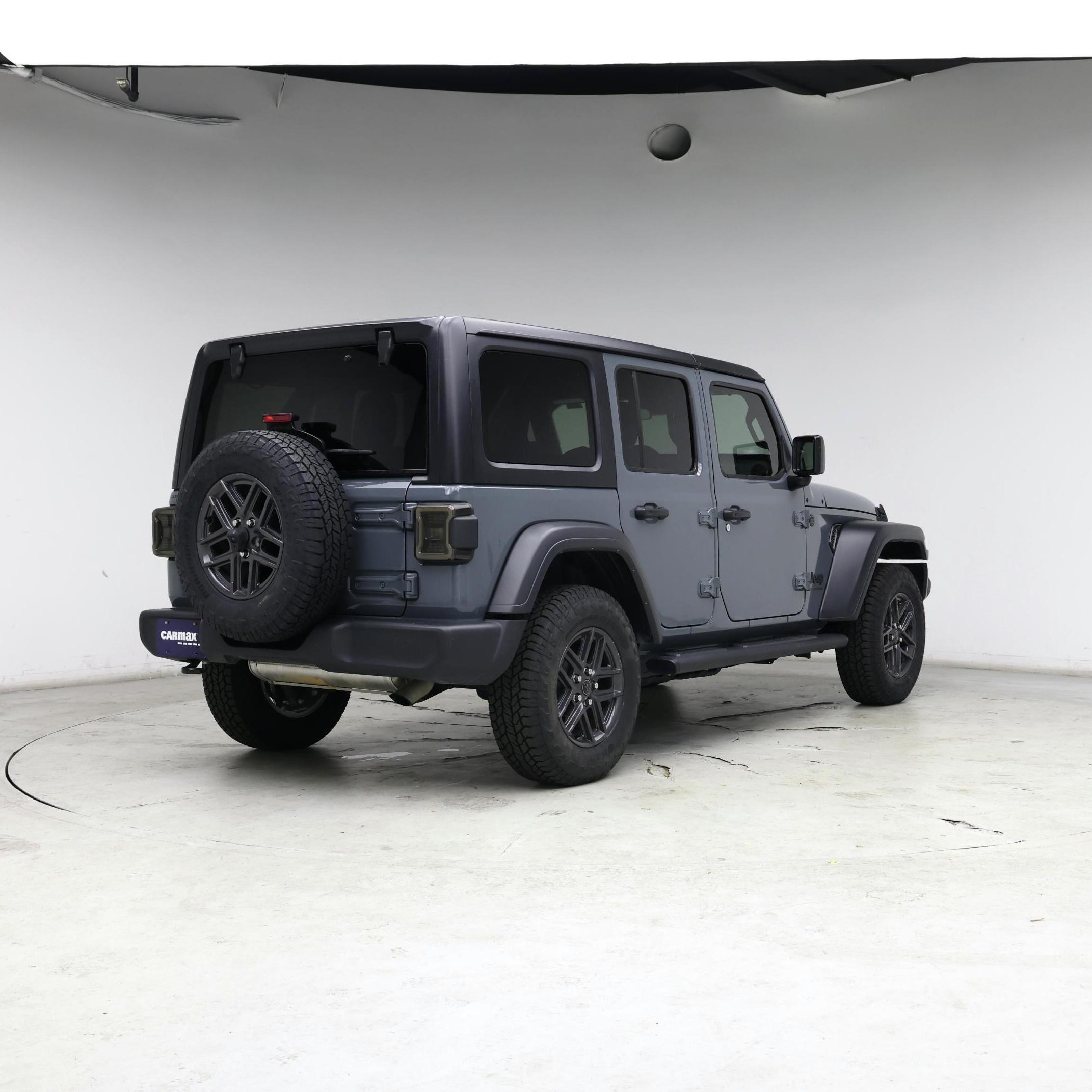 Thumbnail: 2024 Jeep Wrangler - 8