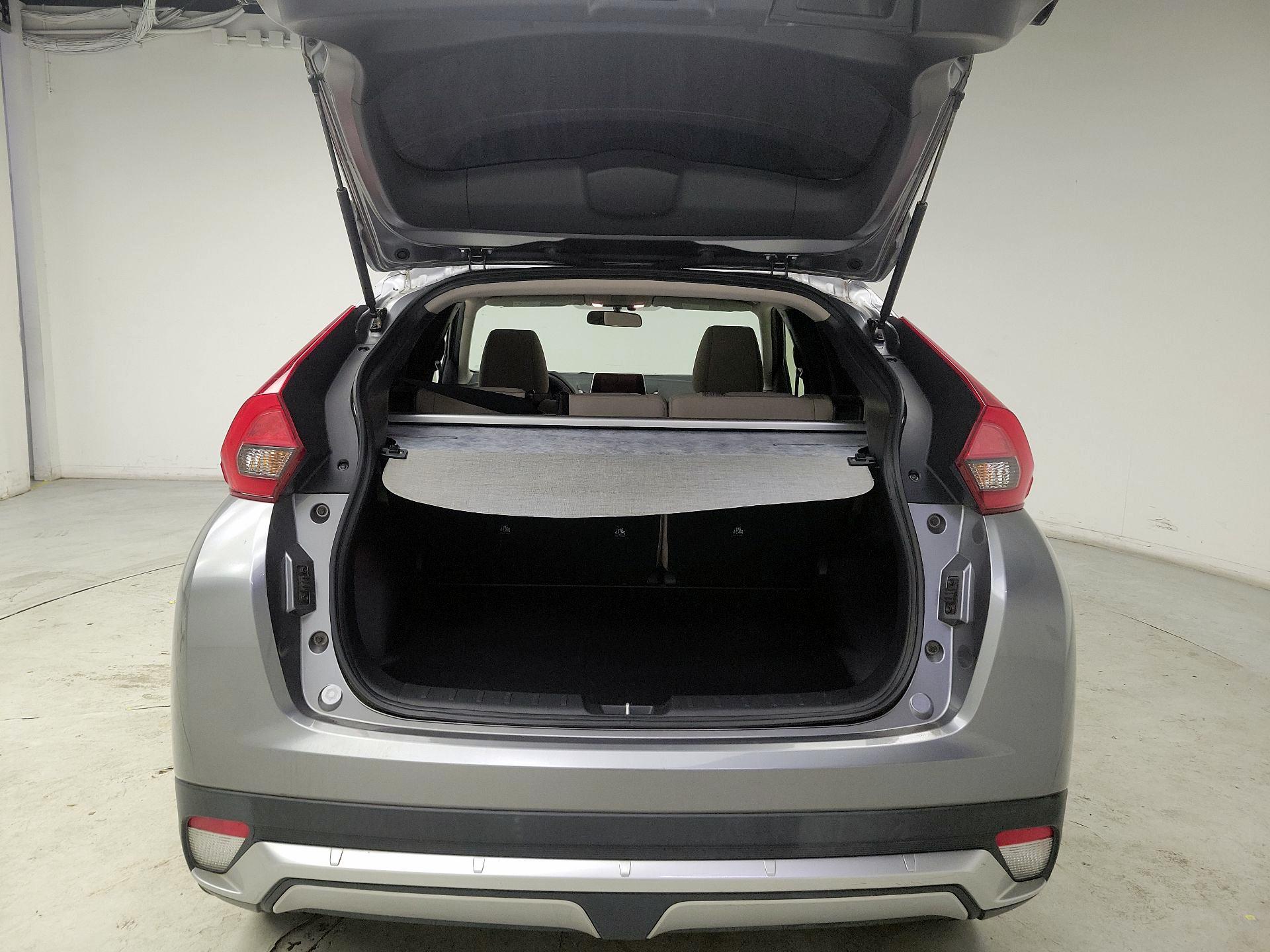 Thumbnail: 2018 Mitsubishi Eclipse Cross - 20