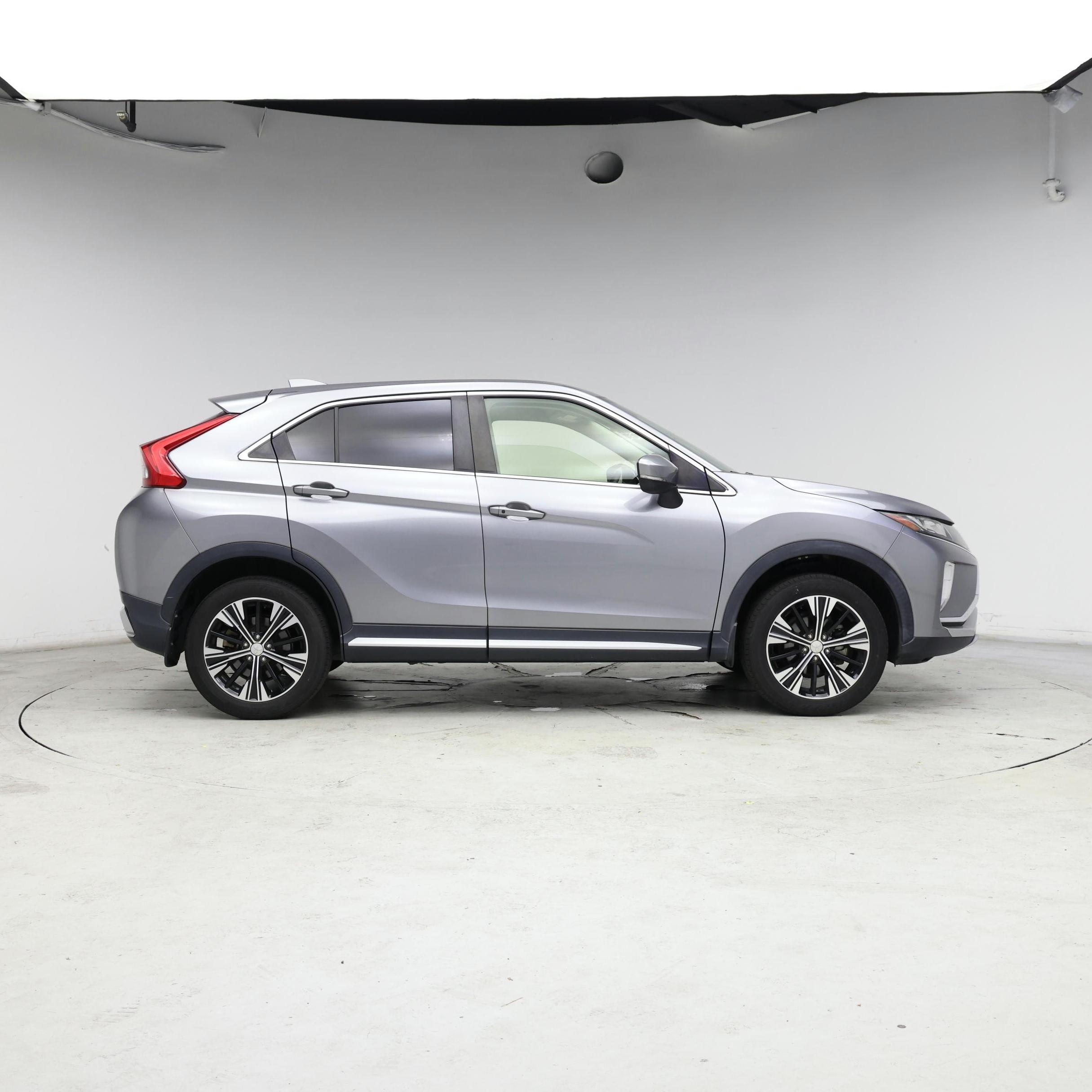 Thumbnail: 2018 Mitsubishi Eclipse Cross - 7