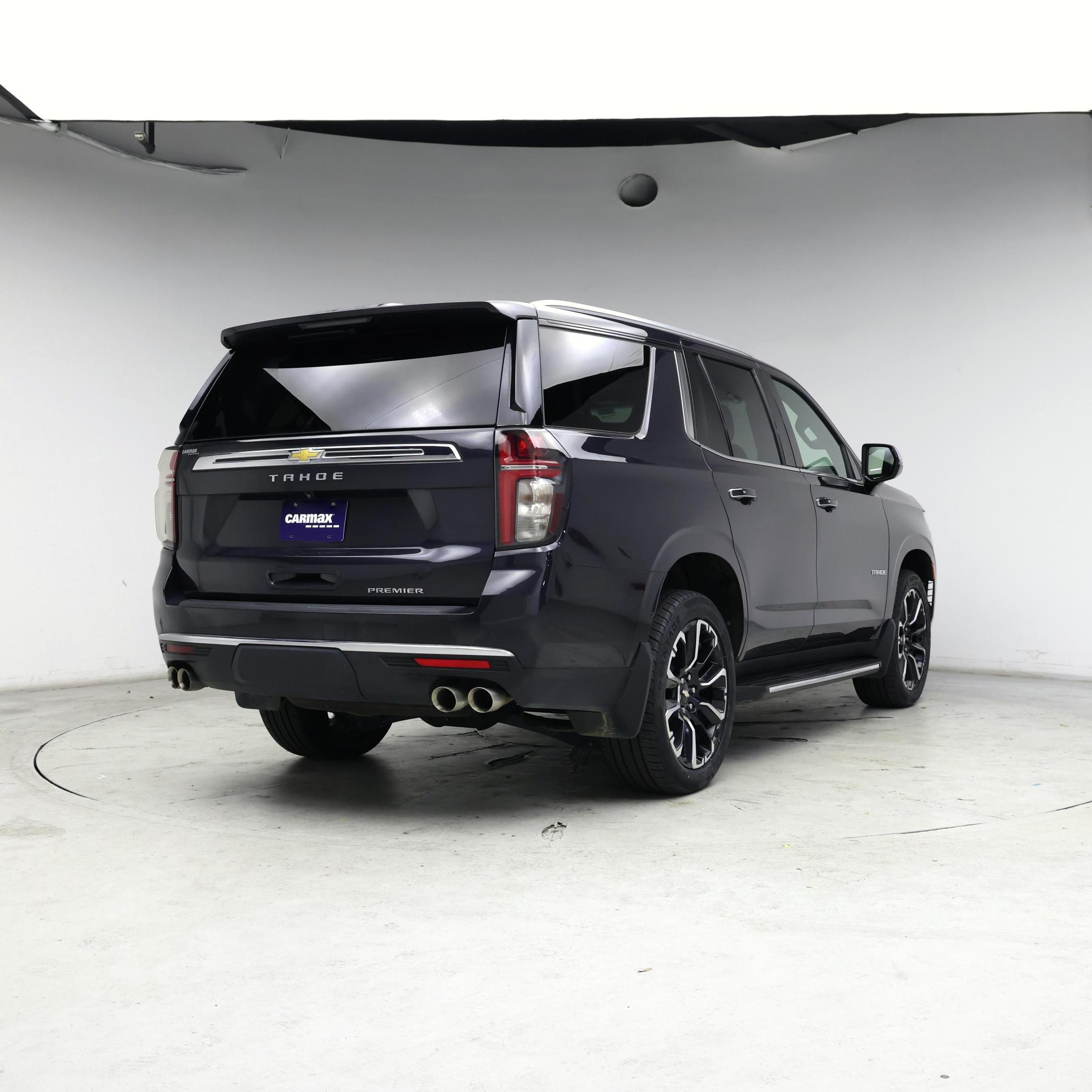 Thumbnail: 2022 Chevrolet Tahoe - 8