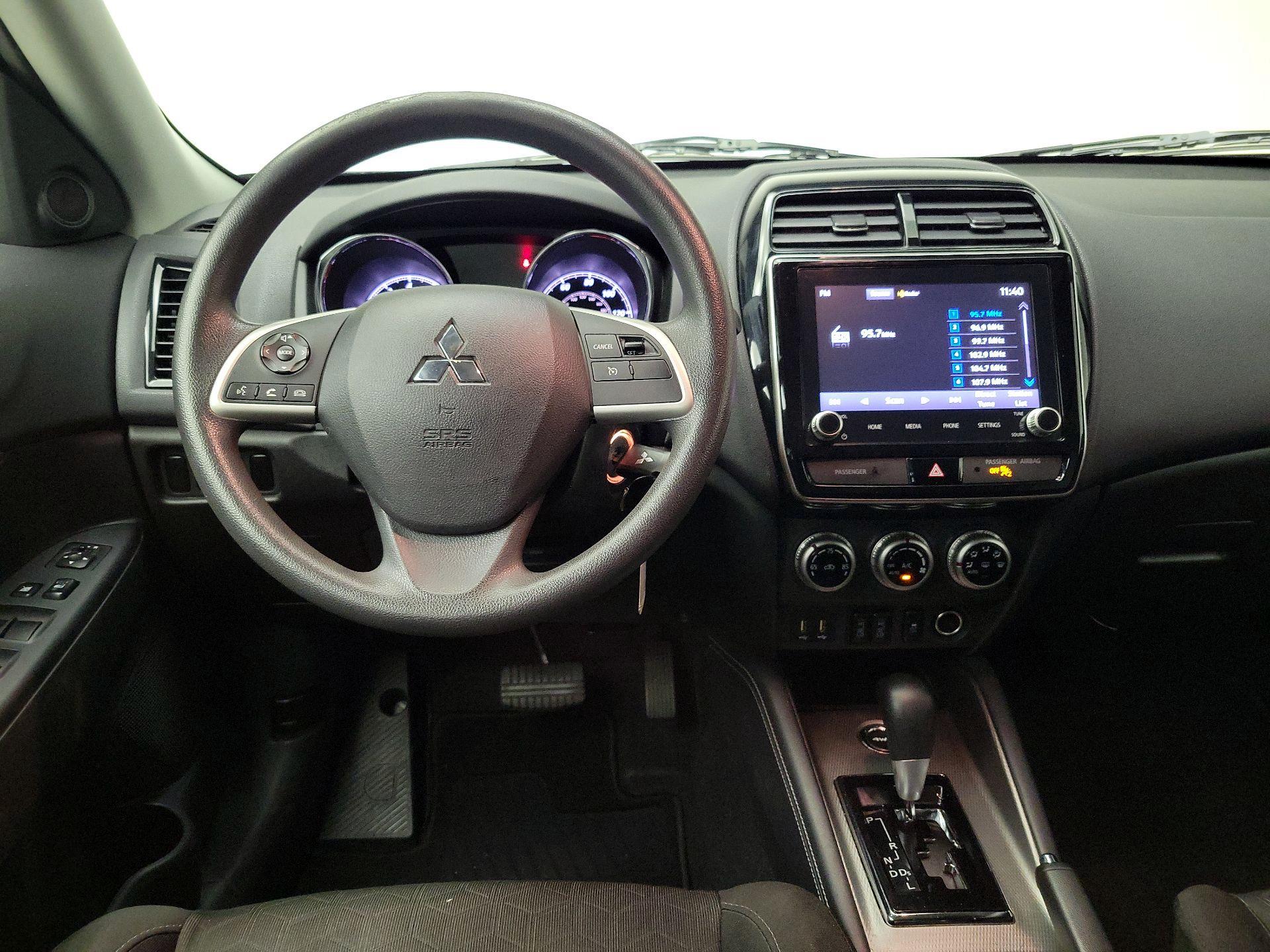 Thumbnail: 2020 Mitsubishi Outlander Sport - 10