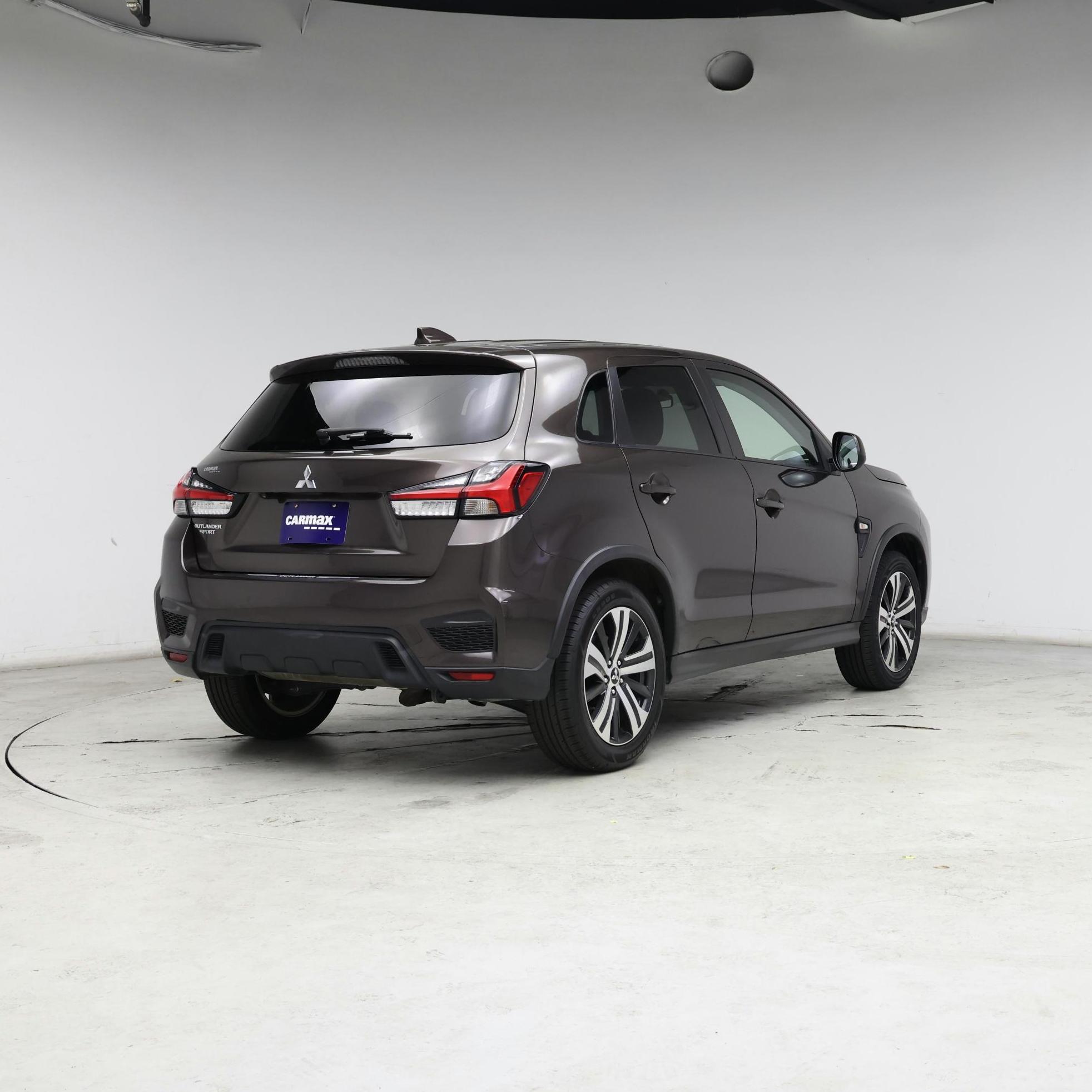 Thumbnail: 2020 Mitsubishi Outlander Sport - 8