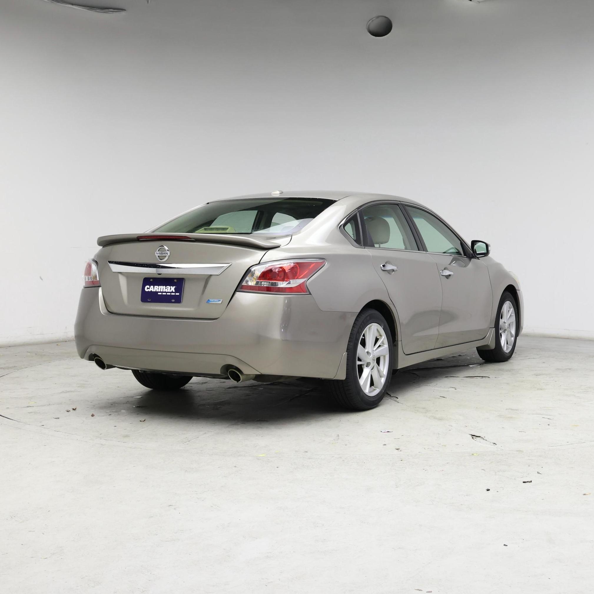 Thumbnail: 2014 Nissan Altima - 8