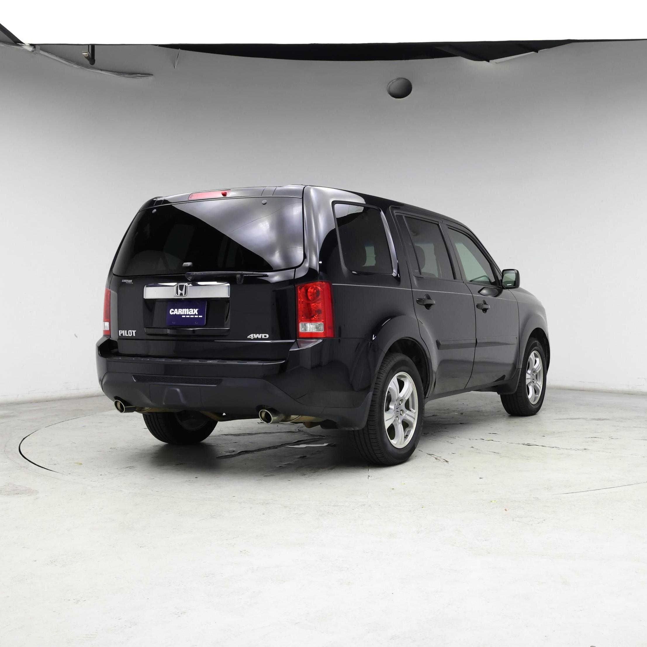 Thumbnail: 2015 Honda Pilot - 8